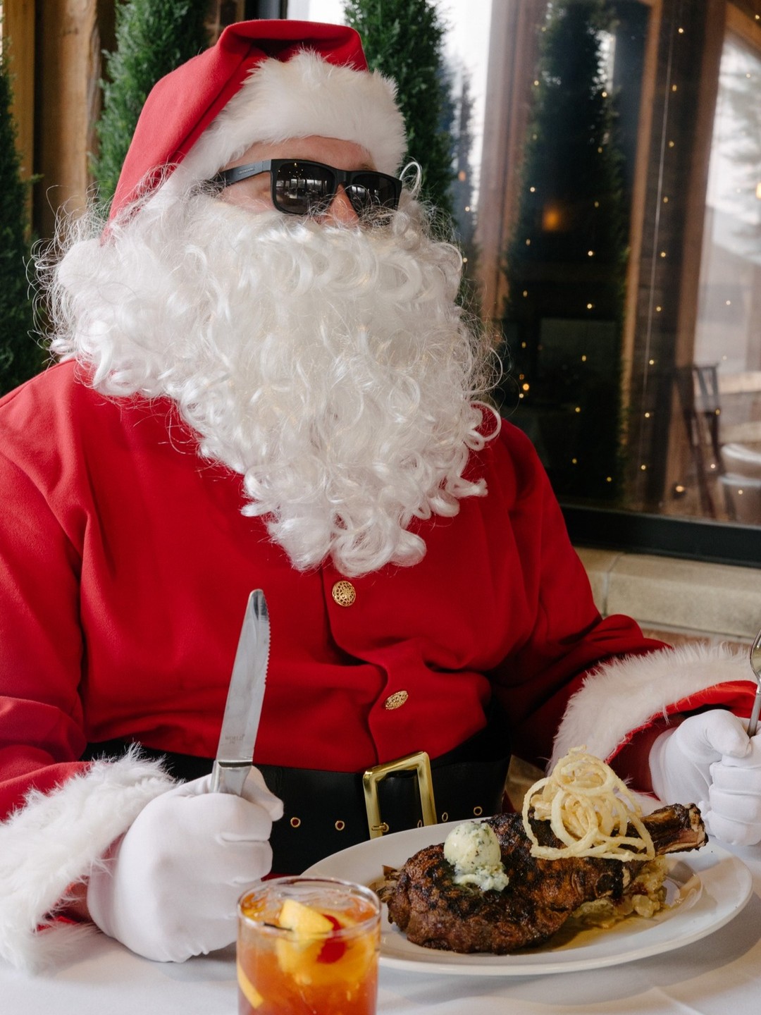 BEST GIFT EVER. Spend $50 on Geronimo gift cards, get an extra $10 FREE! 🥩🙌 Available in-store or on the GeroniApp.