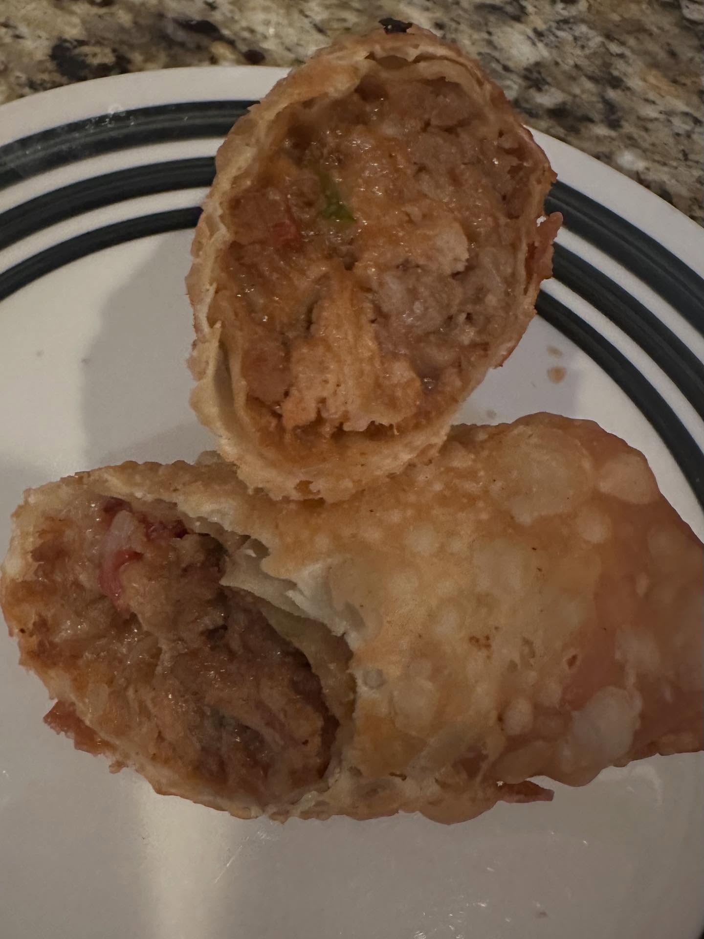 Grateful hearts, full plates 🥧🦃
Order your Thanksgiving meal by November 21 and we’ll take care of the rest!
#CateringMadeEasy #ThanksgivingVibes #MikasGourmetEggrolls