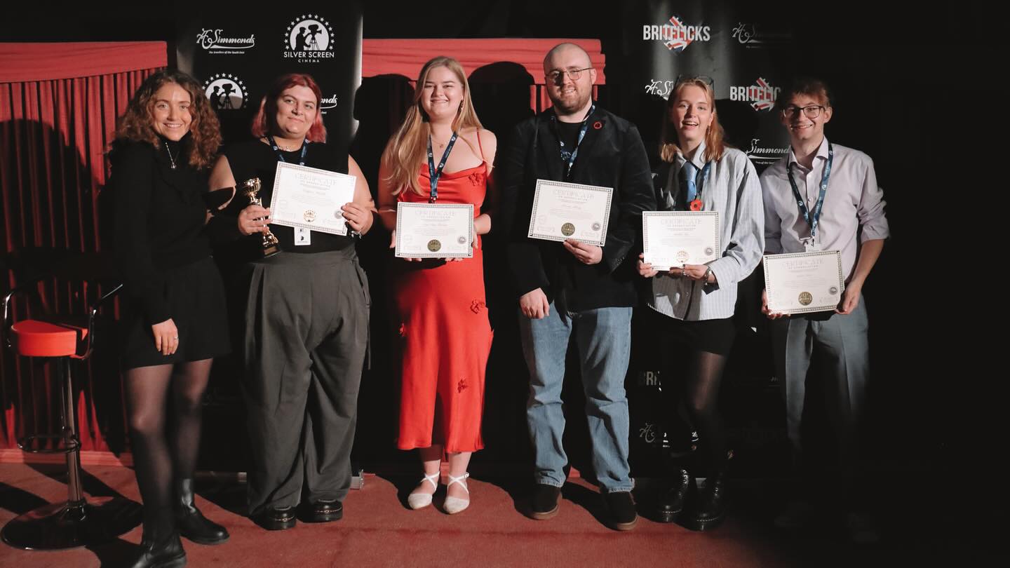 We won Best Student Film at Folkestone Film Festival! ๐ฅน It was our very first in-person film festival, and we really were blown away by all the amazing films screened ๐๏ธ
It was fantastic to be able to join in with a Q&A, and chat to so many talented people๐ฉต
Thank you very much again @folkestonefilmfest! ๐ฅฐ
.
#matrescence #matrescencefilm #folkestone #filmfest #studentfilm #indiefilm #shortfilm #womeninfilm