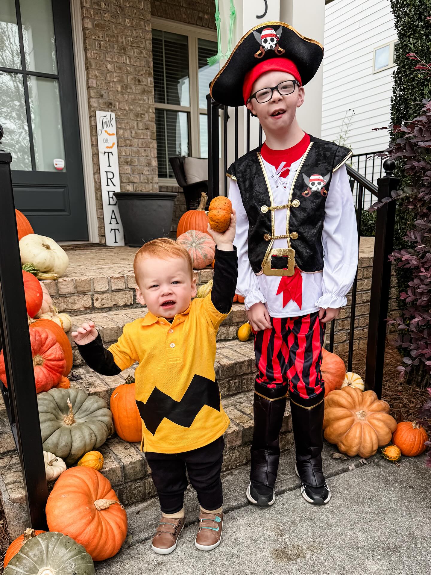 “Ahoy, Great Pumpkin!” The sweetest Halloween yet with my little pumpkin and pirate! 🎃 🏴☠️