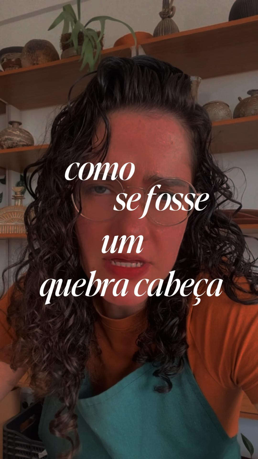 Uma cumbuca?
Várias cumbuquinhas?
😄 Ou uma petisqueira orgânica cheia de criatividade?
Na cerâmica, a beleza está em brincar —
e é isso que a gente faz nas oficinas: experimentar, criar e se divertir.
🌿 Últimas turmas do ano abertas — link na bio!