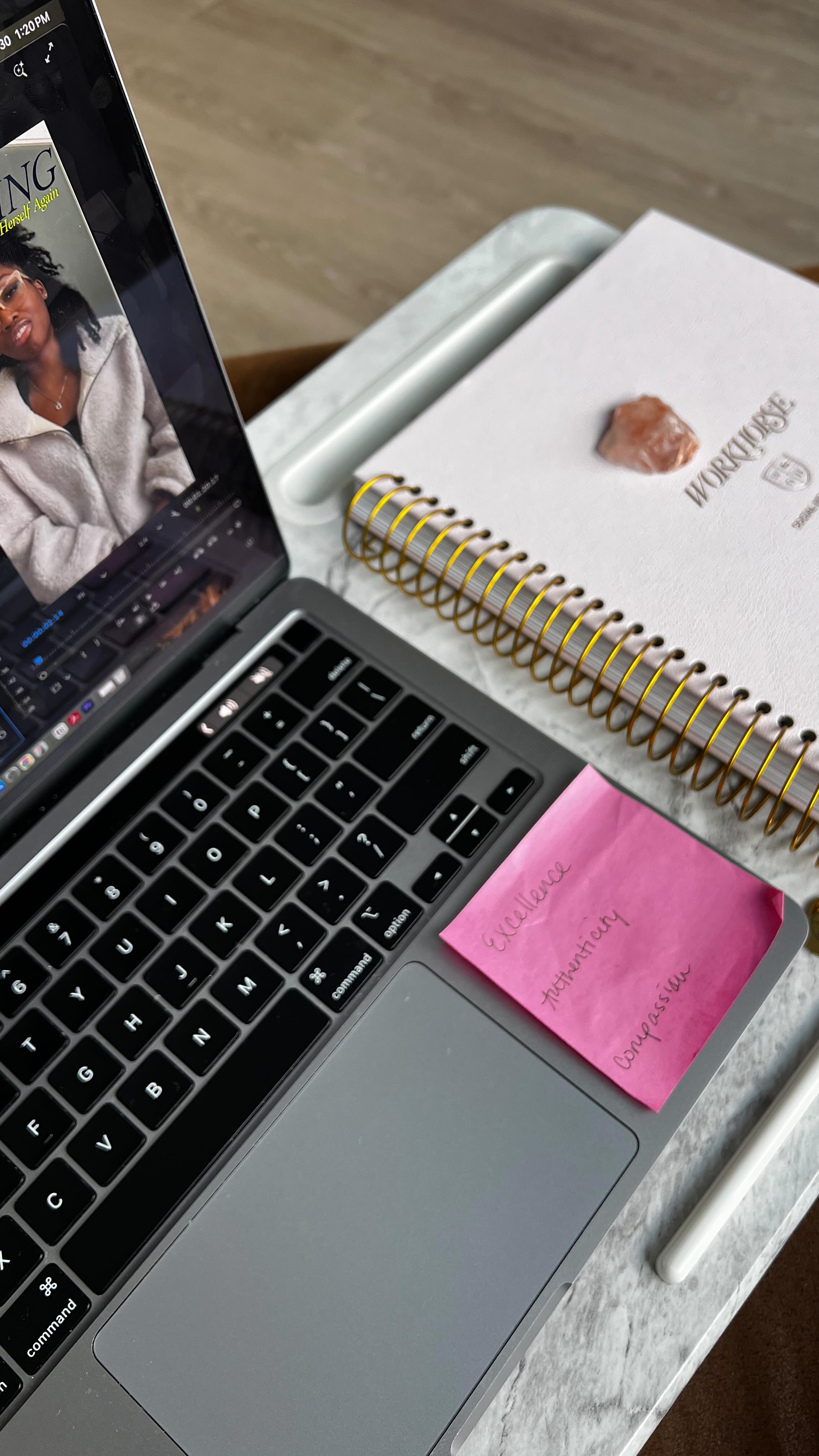 you’re not in control if you have at least one finger down, so you’re welcome for the awareness. Now how do you regain control? ⬇️
start with any statement that resonated with you and self-evaluate with these questions:
1. Why is it easier for me to believe in someone else’s success than my own? What proof do I already have that I can follow through?
2. What would “taking control” actually look like in my daily habits?
3. What am I allowing to stay in my life that no longer reflects the woman I say I’m becoming?
show yourself you care today by removing what doesn’t add value to your life 🤝🏾 big or small
Let me know which one you’re moving forward with in the comments 🩷 DM me if you’re too shy