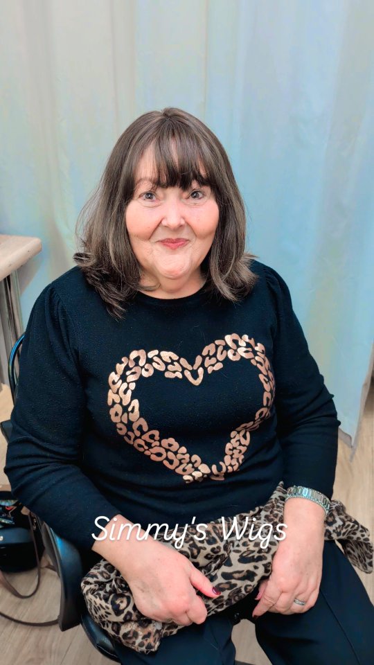 GORGEOUS Angie's turn in the @simmyswigs SWIVEL CHAIR and doesn't she look FAB in her new wig!! 🤍
You know you've bagged a WINNER when there isn't much to do to the wig except add a fringe 🫶🏼
020 8202 5263
www.simmyswigs.com
#wig #wigs #hairtransformation #wiglife #wigshop #hairideas #wigmaker #natural #humanhair #length #highlight #fashionstyle #hairstyle #fringe #winter #ready #hairenvy #christmas #chanukah #newyear #wow #london #miami #simmyswigs