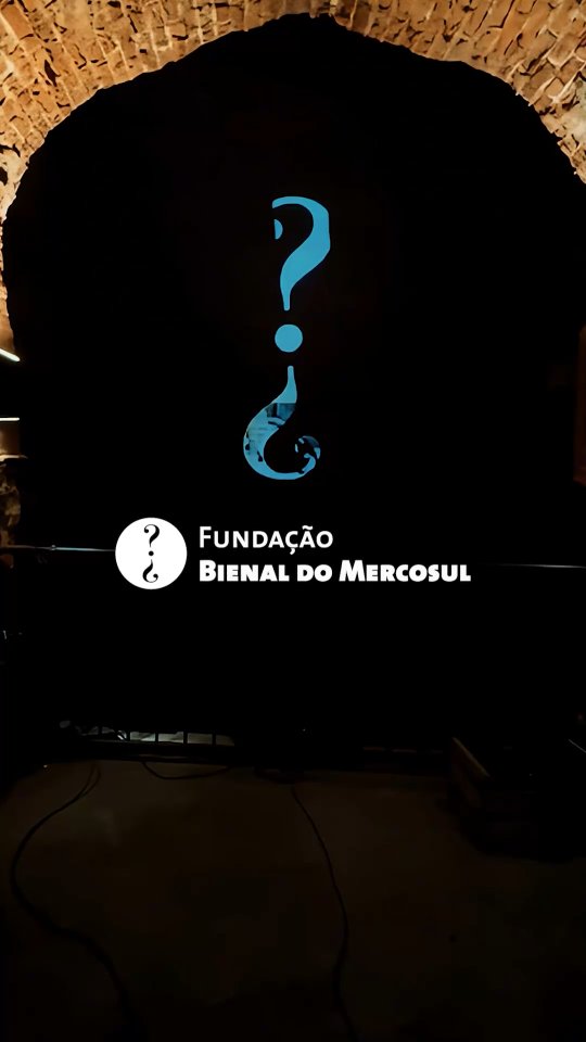 O cenário da @radioagulha já está sendo preparado para recepcionar você nesta noite de celebração. O espaço, que já é incrível, receberá projeções e intervenções luminosas criadas em homenagem à Bienal.
A Festa da Posse da nova Diretoria acontece a partir das 20h e os convites podem ser adquiridos através do link na bio. O valor do ingresso contempla um drink exclusivo e é revertido em doação à Fundação Bienal do Mercosul.
Confira a programação completa dessa noite:
📍18h // Cerimônia de Posse da Nova Diretoria
📍19h // Confraternização
Local: MACRS (Rua Comendador Azevedo, 256)
Entrada gratuita
🎵20h // Festa da Posse
Local: Rádio Agulha (Chaminé do Shopping Total)
Ingressos à venda através do link na bio
Esperamos por você!