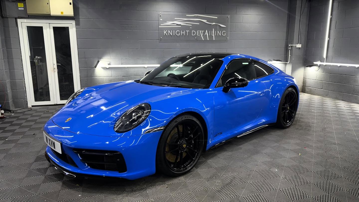 We had this stunning Porsche 911 in recently. We completed a deep clean and decontamination, machine polishing, extended front end PPF and ceramic coating of all exterior surfaces and wheels.
It’s not too late to bool your car in before Christmas and get your car protected for the winter.