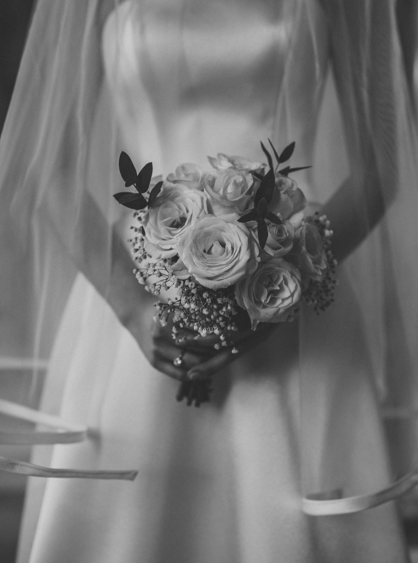The moment it all became real 🤍
Just after slipping into her dress — that quiet breath before walking into forever.
Captured in timeless black & white at the stunning Gosfield Hall, where every detail whispers elegance and history.
#bridalmoments #gosfieldhallbride #blackandwhitewedding #timelessbride #weddingmorningmagic #ukweddings #bridalprep #luxuryweddingvenue #EssexWedding #bridegoals #weddingınspo #bridalelegance #fineartweddingphotography #EmotivePhotography #JustMarriedVibes #gosfieldhallweddings #weddingdétails #bridalstyle #loveinfocus #weddingphotographeruk
📍 Venue: @gosfieldhall