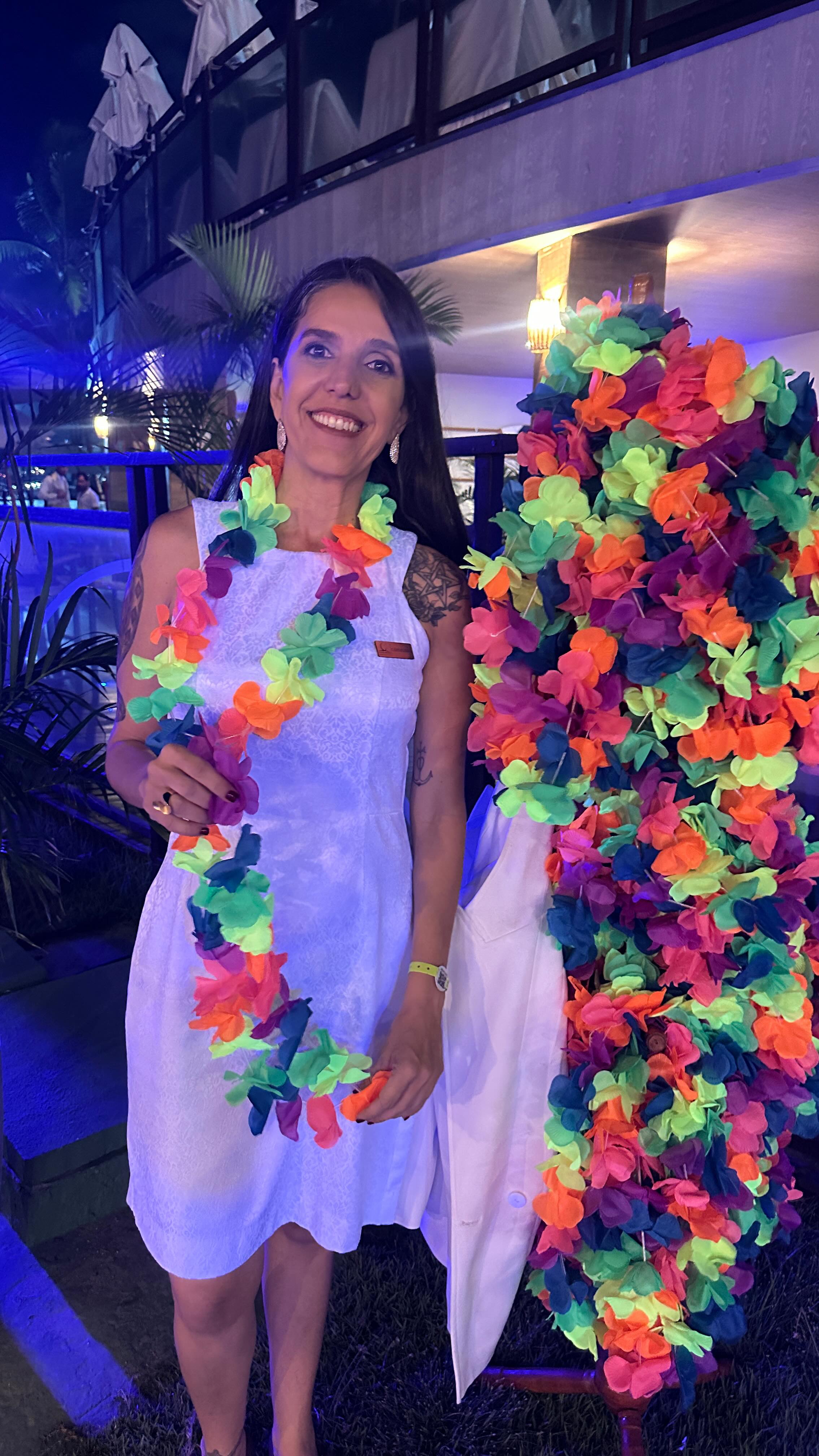 Se o assunto for “Evento Temático”, vamos de Luau na praia, festa do branco em uma noite descontraída, onde contamos com a Lua cheia como convidada.
Confraternização de abertura do #23Enpfn
A alegria de cada participante unida a praia do do #serhsnatal fez cada segundo ser um eleição!
Neste evento atuamos com a gestão de fornecedores, local, buffet, decoração, equipamentos, sonorização, palco, atrações musicais e culturais.
Parabéns ao #sinprofaz pelo evento!
Foi lindo!♥️