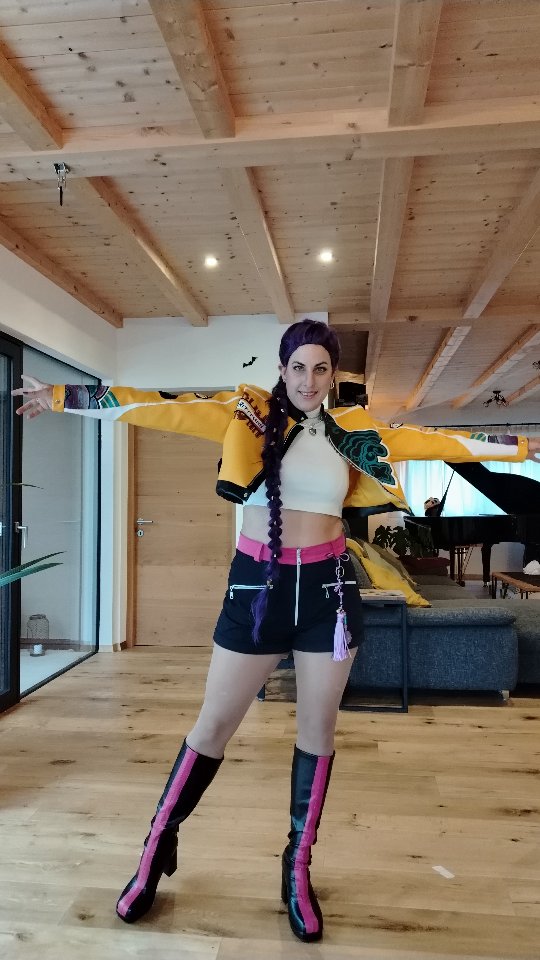 Making of Rumis costume! ❤️💪
#kpopdemonhunters