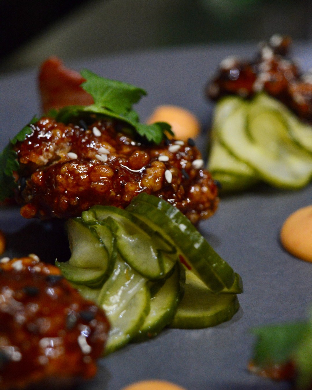 Cold weather calls for comfort food! Our new Korean Fried Chicken Bites bring the perfect kick — kimchi, cucumber, chili miso, and a sprinkle of sesame 🌶️✨