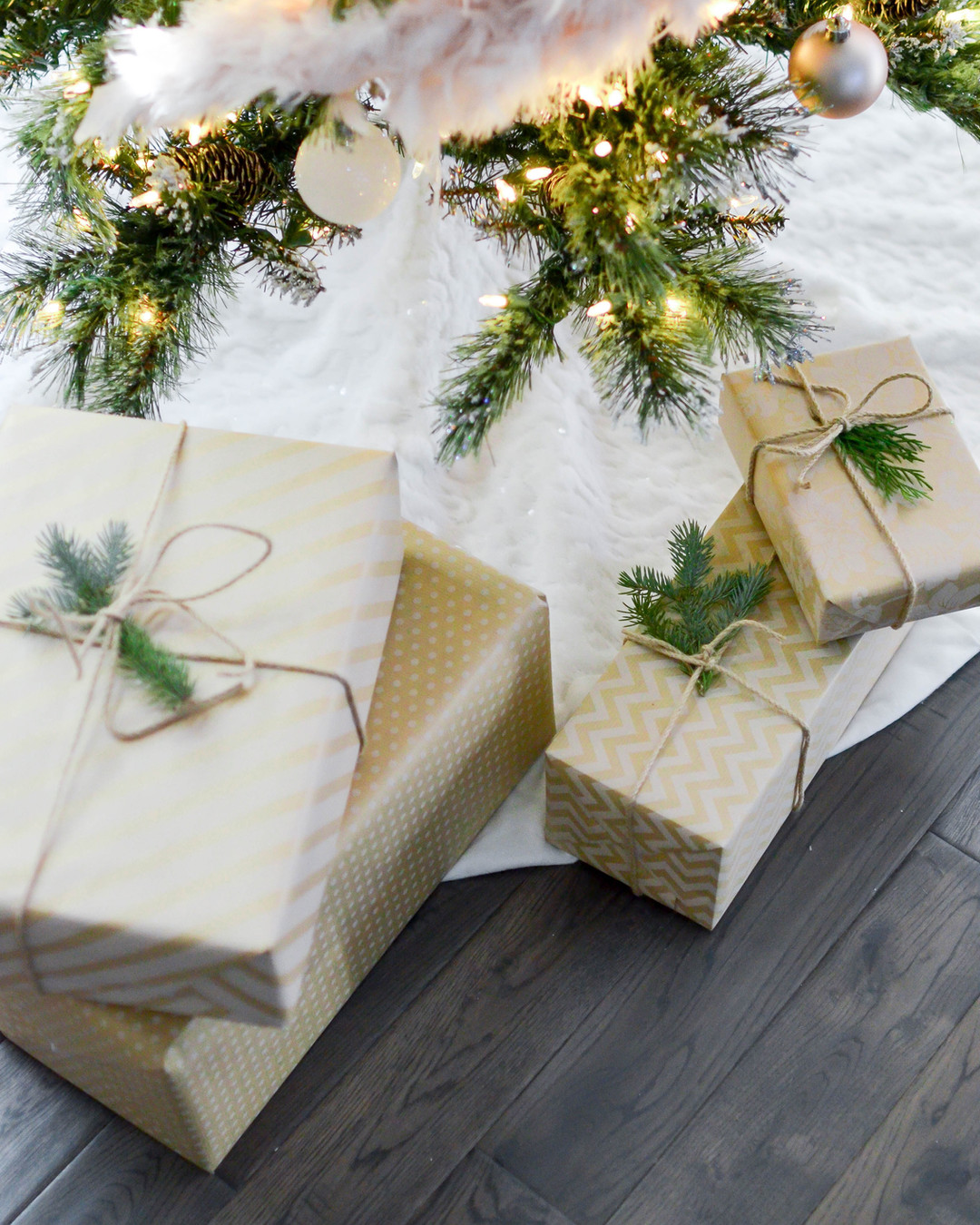 One week to go!! We can't quite believe it's only one week until our Festive shopping night! 🎄🍾 Join us next Friday from 5pm for an evening of fizz, mince pies and Marilyn's famous shortbread (it wouldn't be Christmas at Diva without it!). You'll be amongst the first to browse our gorgeous 2025 Christmas gifting collections - the perfect chance to pick up something special (and maybe a treat for yourself too 😉). The team can't wait to kick of the Festive Season with you all - it's always one of our favourite nights of the year!