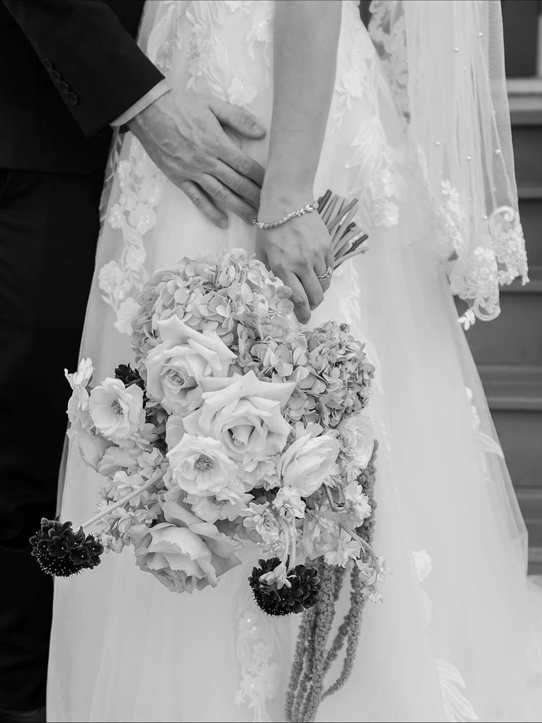 Your bouquet should be you… your favorite colors, your whimsy, your energy. It’s a piece that ties your entire day together, flowing effortlessly from “i do” to the dance floor. We love creating these designs that tell your story in full bloom.
Photography: @torophoto.company
Floral + planning: @ingoodco.events
#ingoodcompanyevents #ingoodcompanyflorals #ingoodcobride #floridaweddingflorist #jacksonvilleweddings #staugustineweddings #luxuryweddingflorals #romanticbouquet #floralartistry #weddingflorals #whereluxuryandwarmthconverge