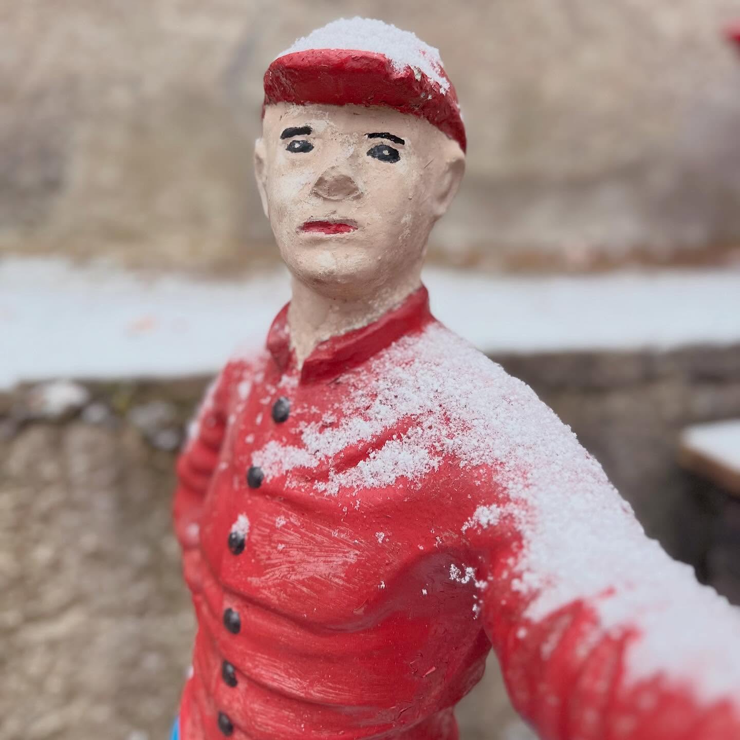 ❄️ It might be lightly snowing outside, but it’s warm and welcoming inside the shop. ✨
Our vintage treasures have that nostalgic charm that warms your heart and soul — like a cozy blanket made of memories — without the smell of mothballs 🦋💛
Open today 11–4 — stop in, say hi, and let CeCe the shop cat soak up all the pets and praise she deserves. 🐾💫
#ShopLocal #VintageVibes #CozySeason #CeCeTheShopCat #WarmthInEveryPiece #weekendersvintage #shopsmall #shopvintage #smallbusiness