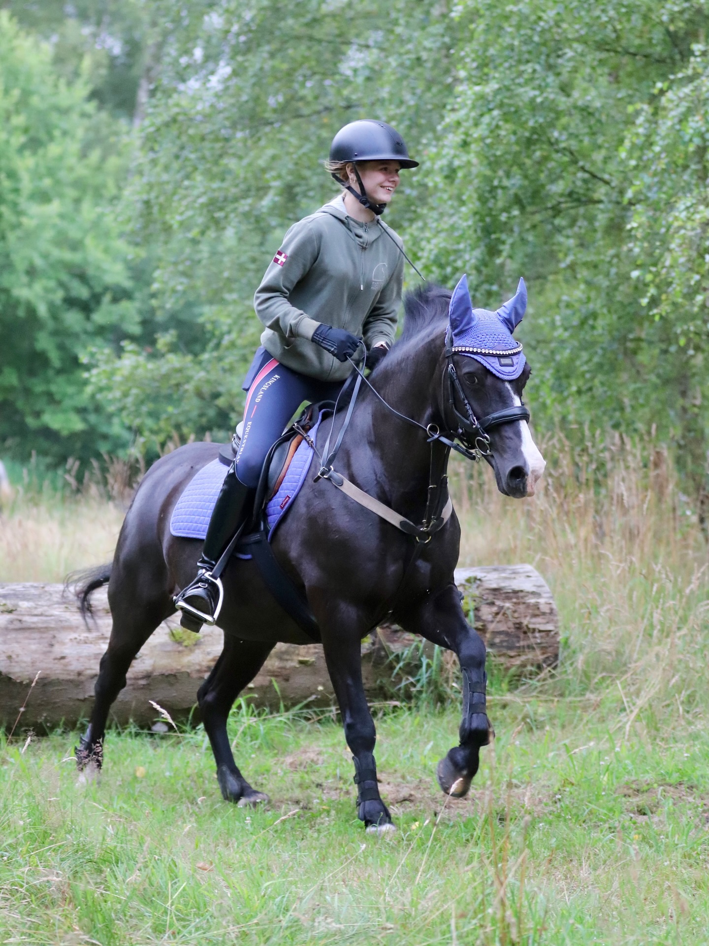 Vi elsker glade ponyer og ryttere😃😍 Husk at vi lige om lidt åbner for tilmelding til næste sommers ridelejr, i uge 27, 28 og 29🥳 Vi åbner for tilmelding d. 23. november. Tilmelding foregår på vores hjemmeside, hvor I også kan finde meget mere information🩷 #østerlundridelejr #danmarkssjovesteridelejr