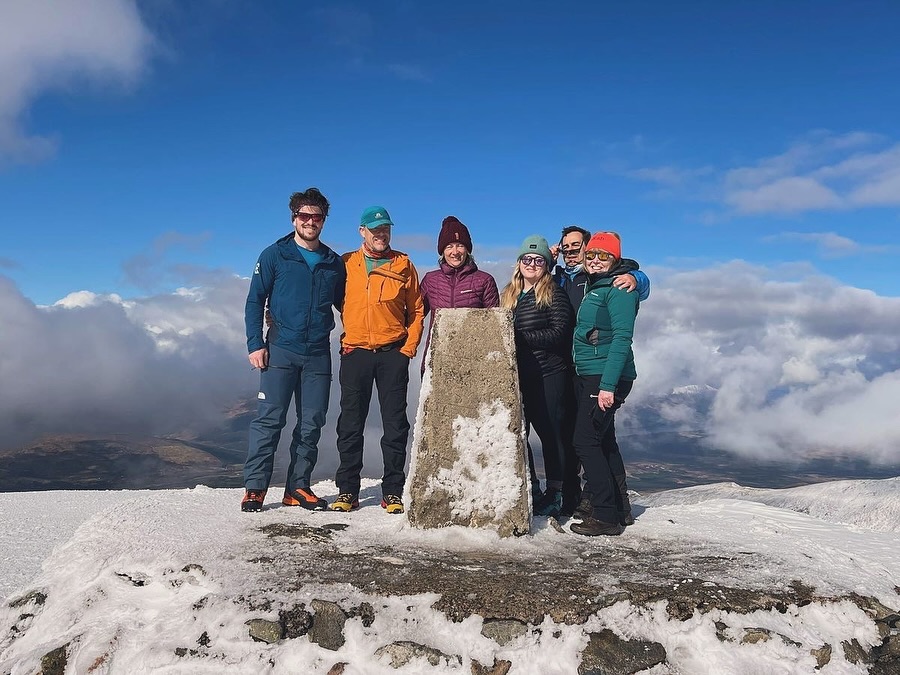 Throwback to a snowy March day as soph led the family up the path the Ben Nevis and I took the CMD route as a recce for a group. Snow and ice make all things nice and hopefully be back in winter this season #winter #mountains #wintermountain #mountainleader #scramble #adventure #mountainlife #lifestyle #leaders #scotland #highlands #