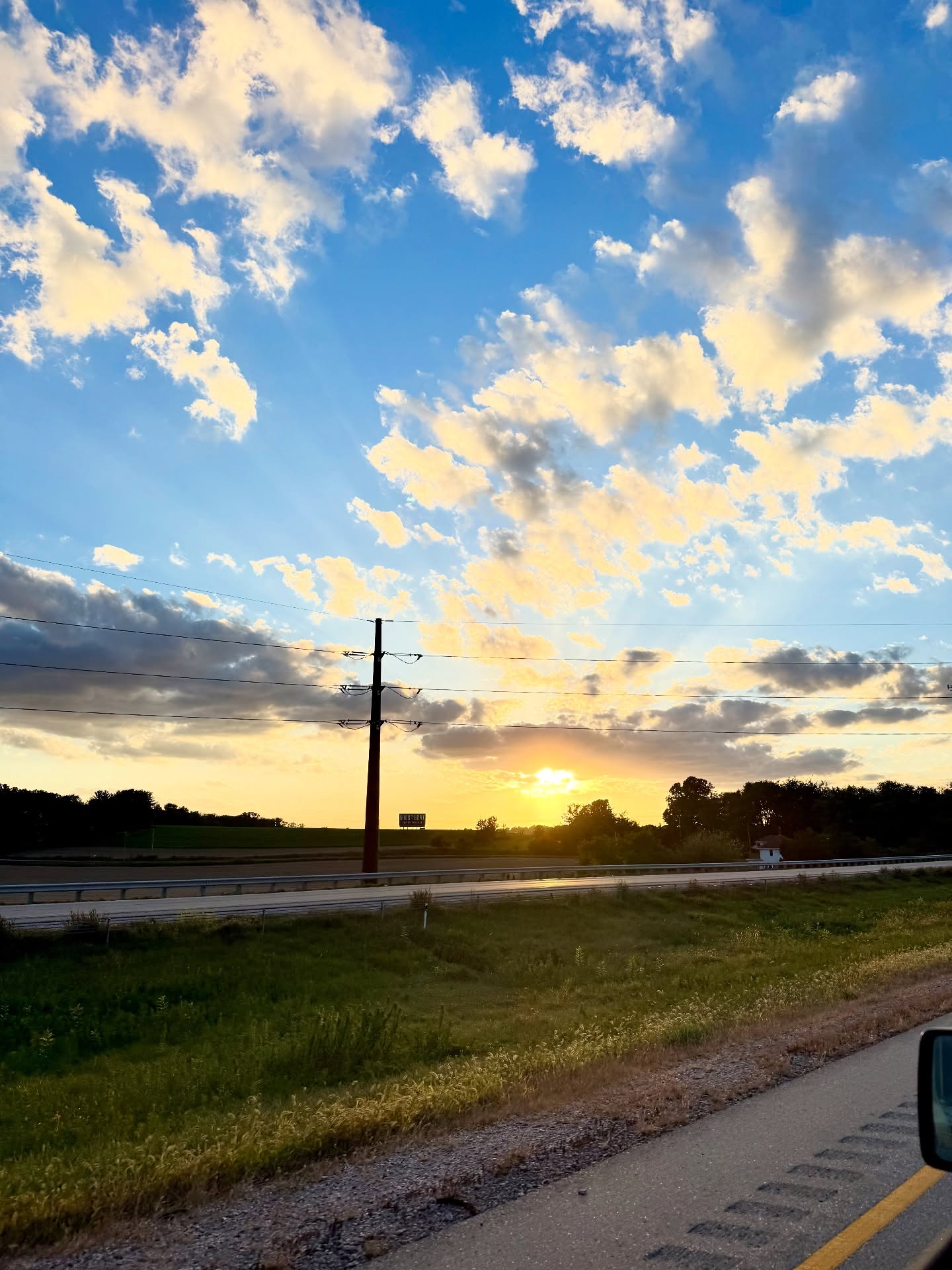 Signed a 3 day contract to MKE. #gopack #wisconsin #milwaukee #mke