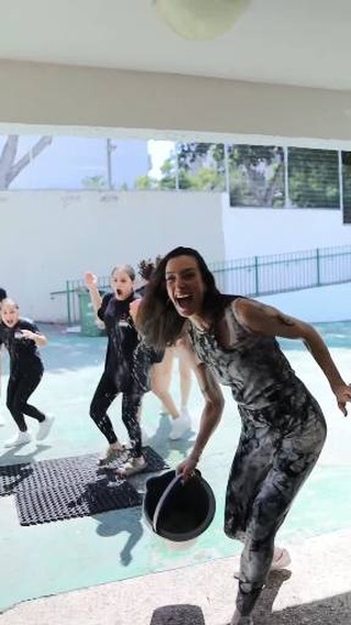 הביקוש לחוגים בסטודיו יצא משליטה! 💦🏃♀️ הילדות מוכנות לעשות הכל (אבל הכל!) כדי להירדם לסטודיו לג'אז, בלט, היפהופ ומחול.
אז אמא אל שהילדה תשגע אותך הבטיחי את המקום של הילדה שלך עוד היום!