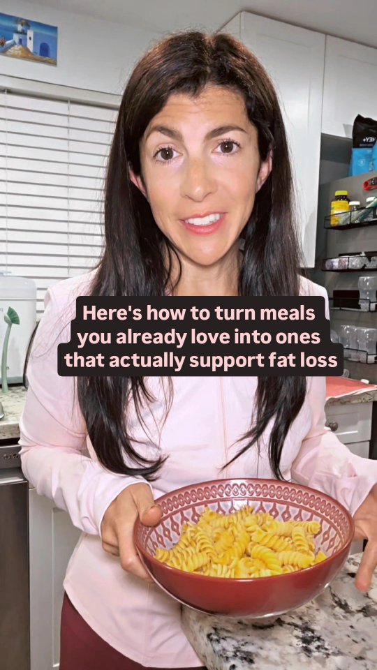 You don’t need more recipes…
You just need to make simple tweaks to the foods you already love.
Start by building your meals with protein, carbs, fats, and fiber in mind. Each one plays a role:
👉Protein keeps you full and helps maintain & build muscle (which supports your metabolism).
👉Carbs give you energy for workouts and daily movement.
👉Fats support hormones and help you feel satisfied.
👉Fiber improves digestion, keeps you full longer, and helps regulate blood sugar to control cravings, making fat loss easier to stick with.
When you start balancing your meals this way, you’ll have more energy & better hunger control which makes it so much easier to stay consistent with fat loss without dieting.
Not sure where to start?
I have a free grocery list that breaks it all down for you. Just comment or DM me “LIST” and I’ll send it right over!
#trackingmacros #balancedmeals #sustainablefatloss #nutritioncoachforwomen #macrotracking #eatfoodsyoulove