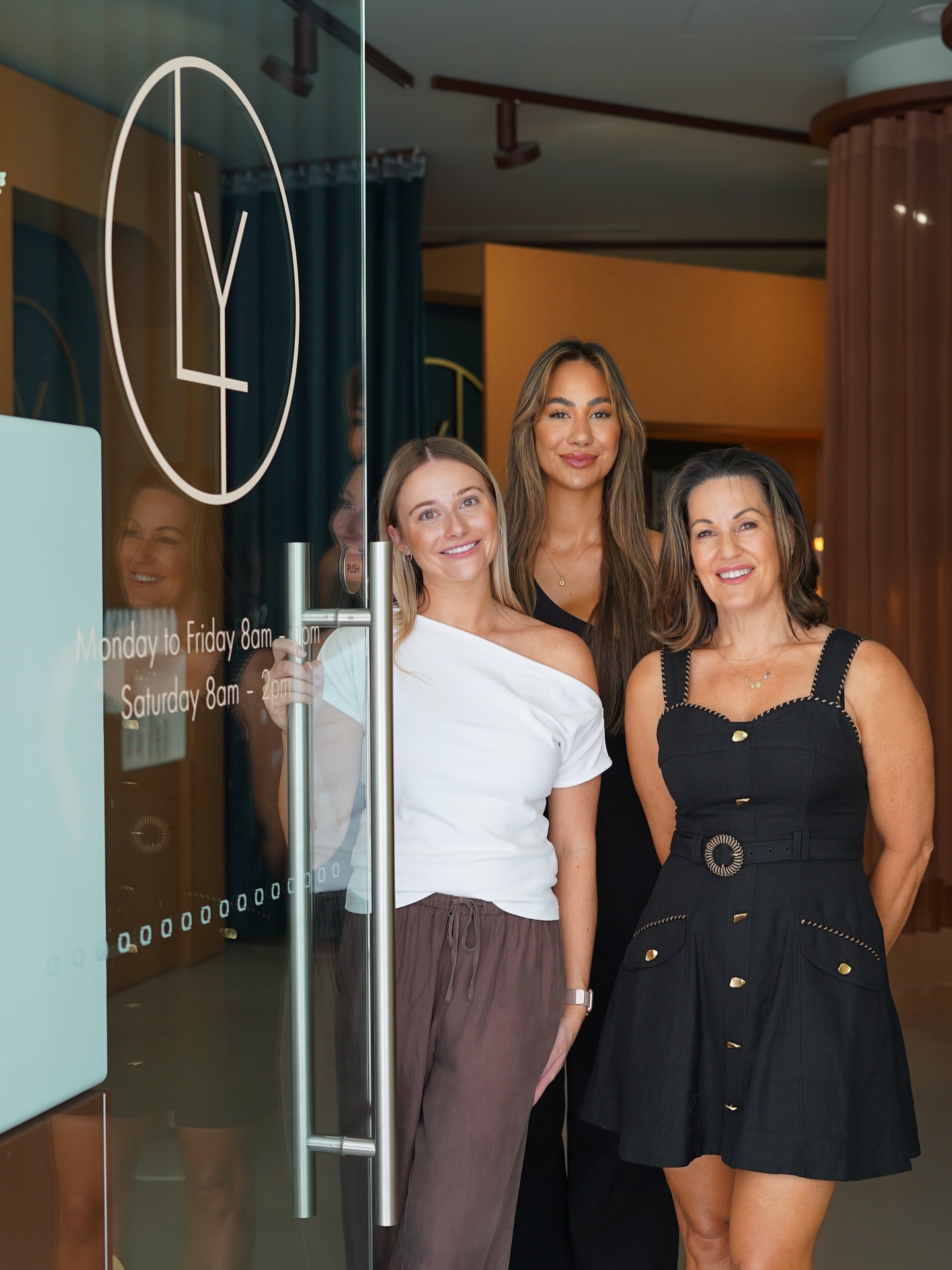 Recently with @lightyearsskinstudio 🤍