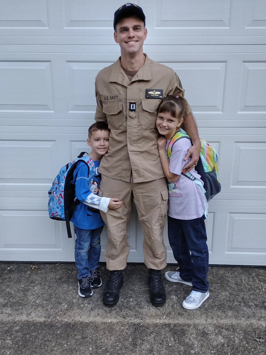 Happy Veterans Day to our guy. We appreciate all that you do fo us.
* I need a updated photo of you in uniform, however this is one of my favorites 😍