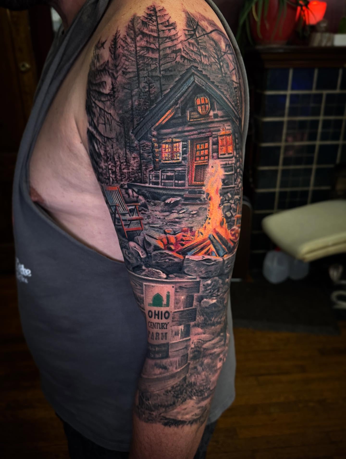 Century farm cabin in the woods. Bonfire to boot. #theinkeeperstattooparlor #inkeepers #inkeeperstattoo #cantontattoos #ohiotattoos #ohiotattooartist #cabintattoo #farmtattoos #centuryfarm @theinkeeperstattooparlor @theinkeeper
Artist: Zac Adams @theinkeeper