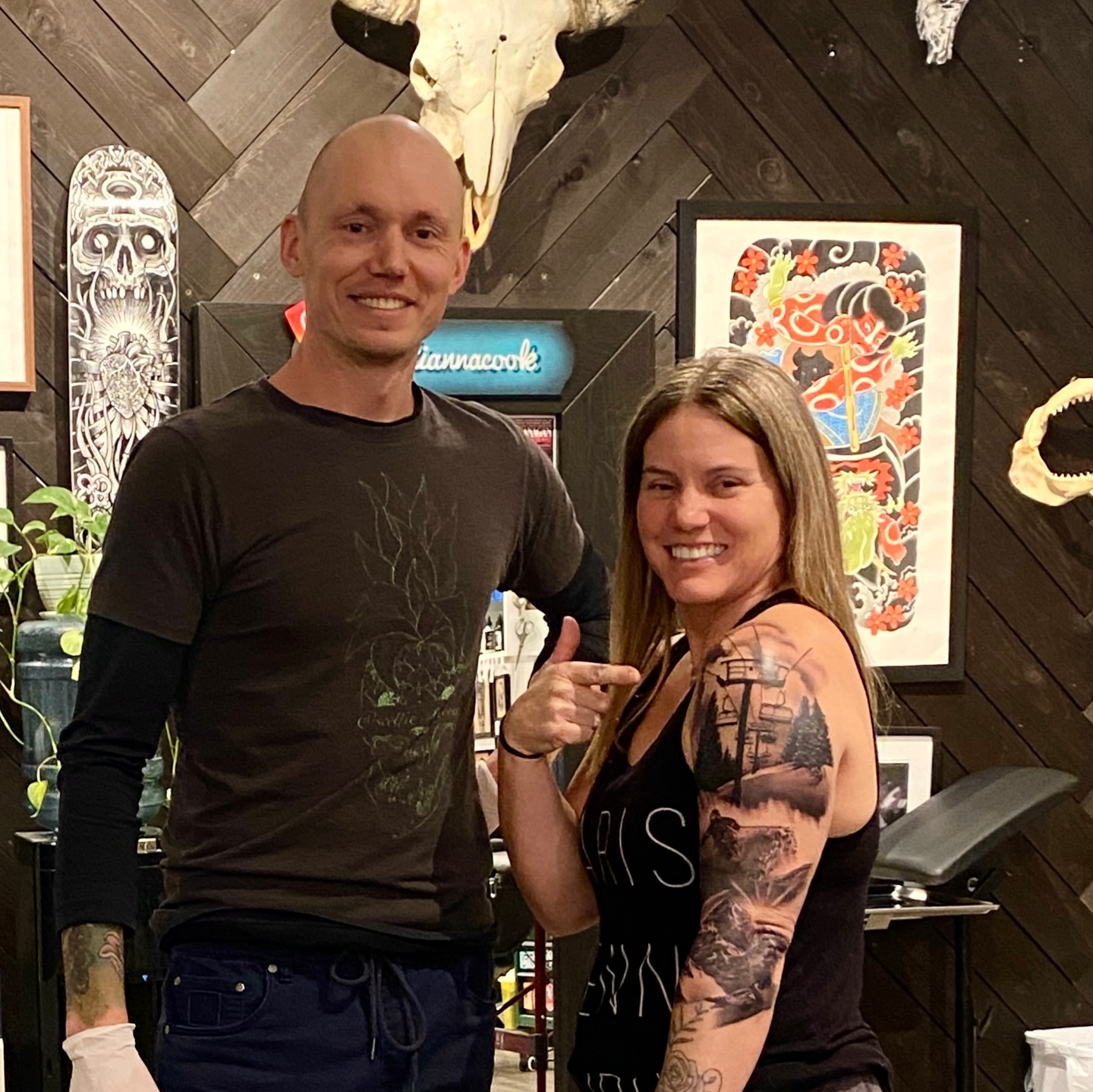 Snow day for @ermcadam ! It's always a pleasure to tattoo subjects I'm passionate about! That said, winter scenes like this can be tricky to find the right balance of light and dark. Every good tattoo needs plenty of black to create contrast that will last through the years. Here we used some dark trees and then built large dark edges to separate the different portions of the tattoo.
Big thanks to Erin for good hangs and sitting like a champ!
.
#tattooshop #tattooartists #tattooartist #tattooed #tattooer #tattooist #goodclients #skiing #skiingtattoo #skitrip