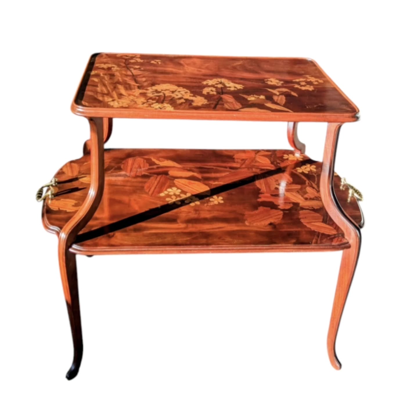 Table à thé à double plateau Louis Majorelle circa 1900.Hauteur 82 cm,profondeur 94 cm et largeur 56 cm.
#louismajorelle #ecoledenancy #artnouveau #artnouveaufurniture #frenchartnouveau #antica_fineartfair #