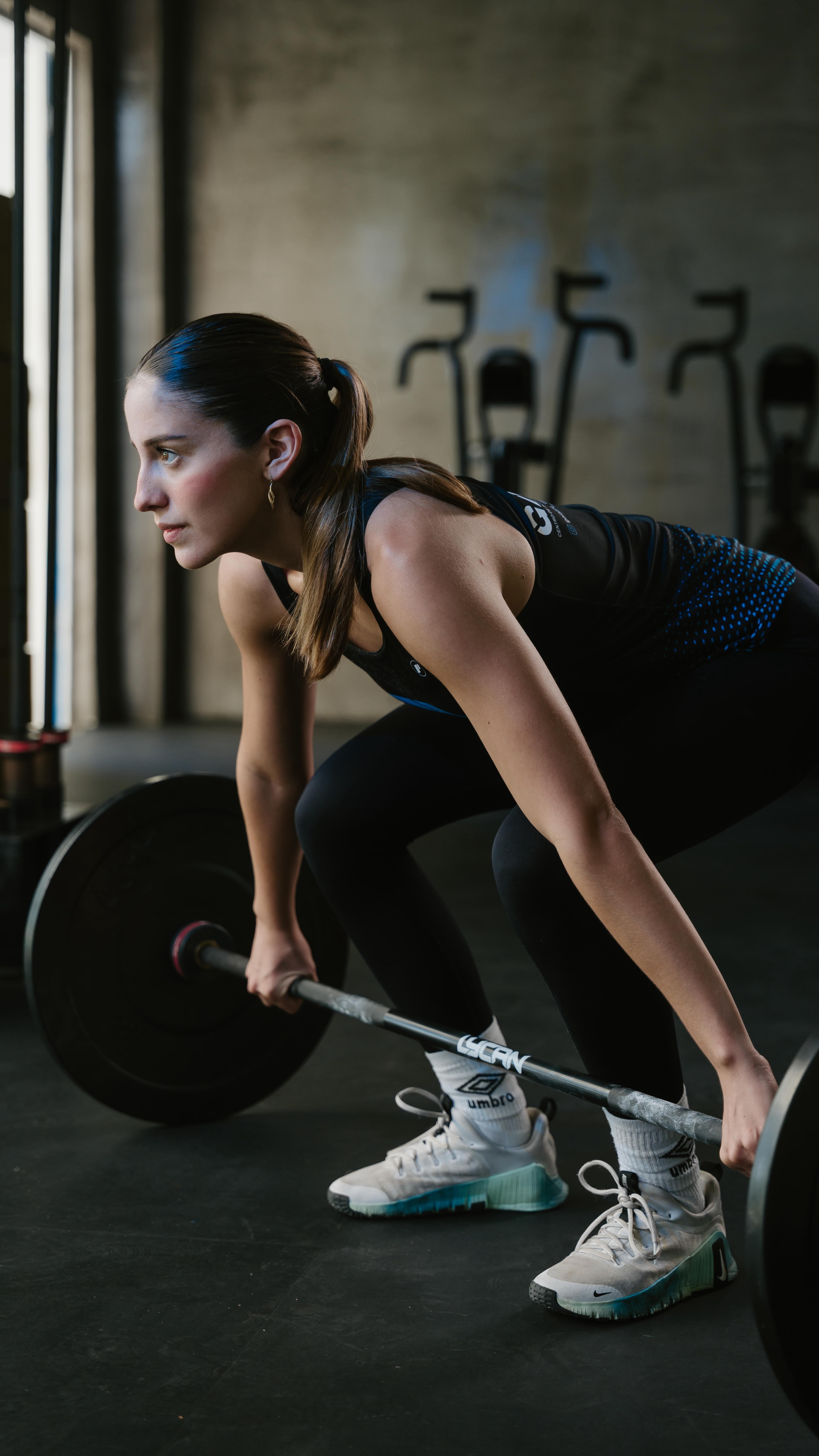 Entrenar bien se trata de entender como hay que hacerlo, y coach Viri lo sabe perfectamente. Por eso tratamos de explicar a detalle el qué y el cómo.