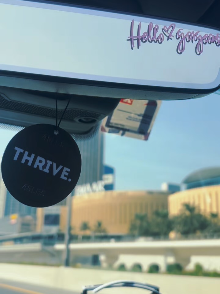 No trends, no noise, just a morning of routine, focus, and feeling aligned. Have a great week Thrivers ✨