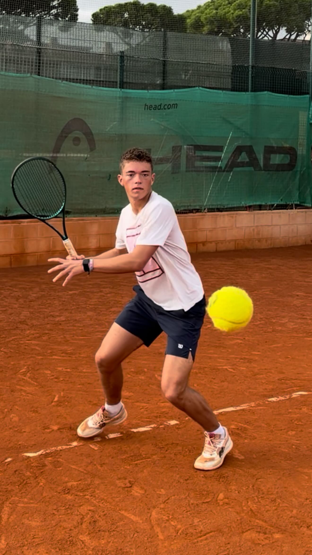 Develop your tennis by developing your self #elitetennisacademy #tennistraining #juniortennis #tennisbarcelona #tennisdrills #trainlikeapro #tennisacademy #barcelonatennis #TennisWork #TennisInspiration #TennisMovement #TennisWarmup #TennisProgress #SpainTennisAcademy #TennisLifestyle #TennisWorkout
