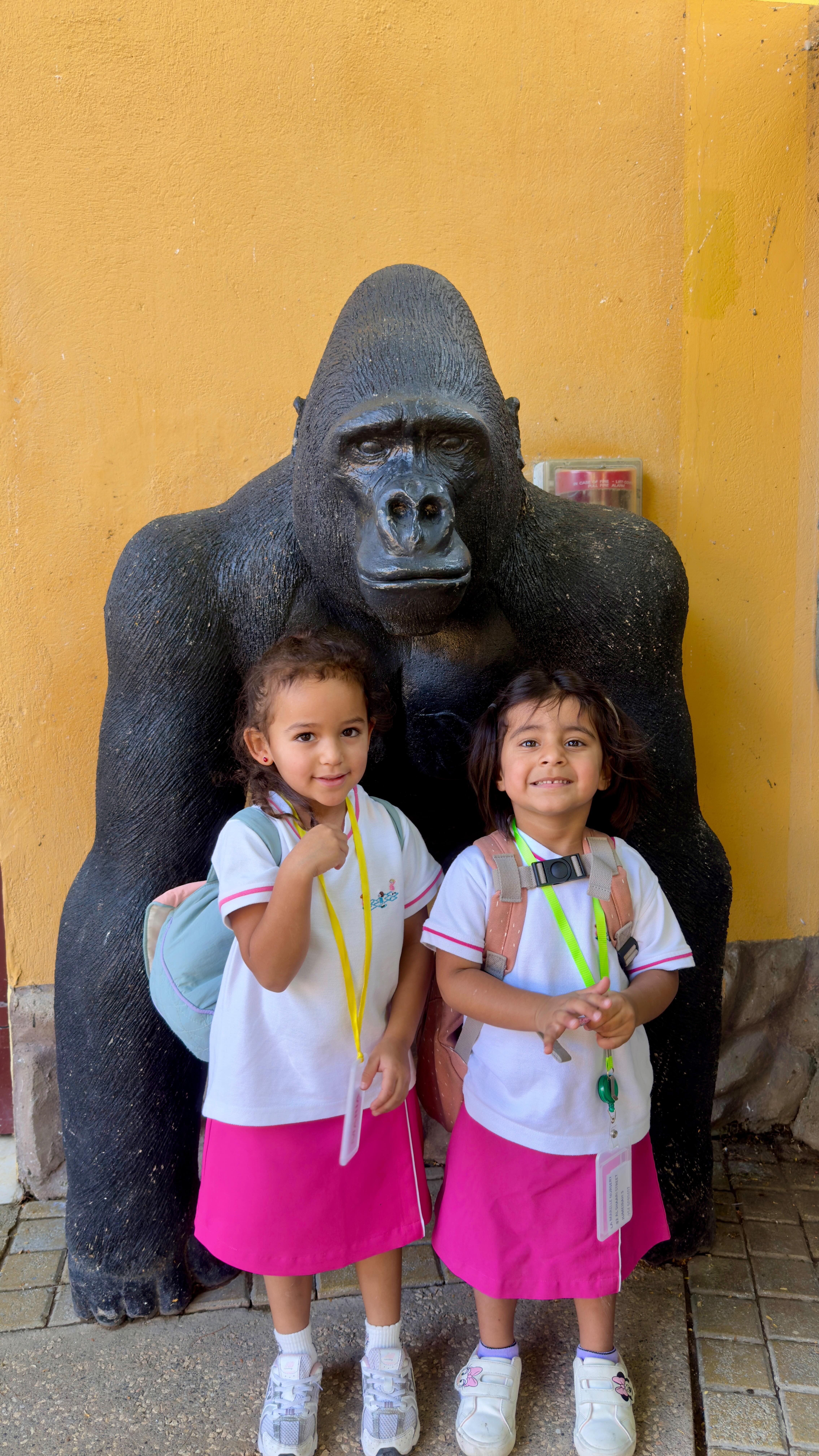 🇫🇷 Aujourd’hui les enfants de La Marelle sont partis en sortie au Dubai Safari Park 🦓🦒🐘
Une journée riche en découvertes,en rires et en émerveillement!
Ils ont observé de près de nombreux animaux sauvages, appris plein de choses sur la savane et profité d’un moment unique entre camarades 🚌💛
⸻
🇬🇧 Today, the children of La Marelle went on an exciting trip to Dubai Safari Park 🦓🦒🐘
It was a day full of discoveries, laughter and wonder!
They got to see many wild animals up close, learned about the savanna and shared a wonderful experience with their friends 🚌💛
#safaripark #dubaisafaripark #nursery #kids