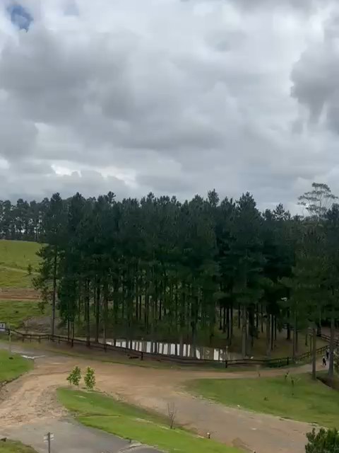 Almoço da ACACSC no Bistrô Pouso do Corvo na Serra do Corvo Branco em Grão Pará, um espetáculo! @iryslaipelts