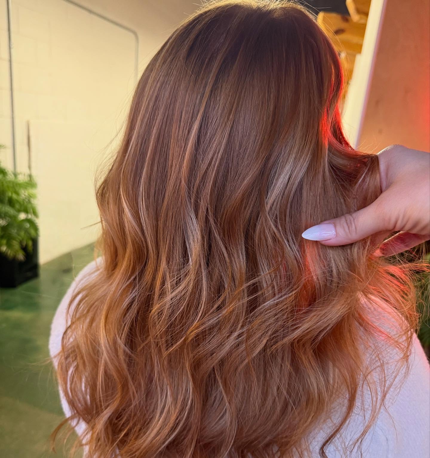 Hair by Harlow •
To book your next appointment visit @harlowmadisonhair
.
.
.
.
.
#madisonsalon
#modernsalon #madisonwi #madisonhairstylist
#hairbystellamadison #haircolormadison #olaplexsalon #healthyhair #blonde #brunette #babylights #highlights #balayagemadisonwi #mastersofbalayage #hair #madisonblonde #madisonbalayagesalon #nextlevelhairstylist #citiesbesthairartists #wisconsinhairstylist #hairstylistmadisonwi #madisonhaircollective #citiesbesthairartists