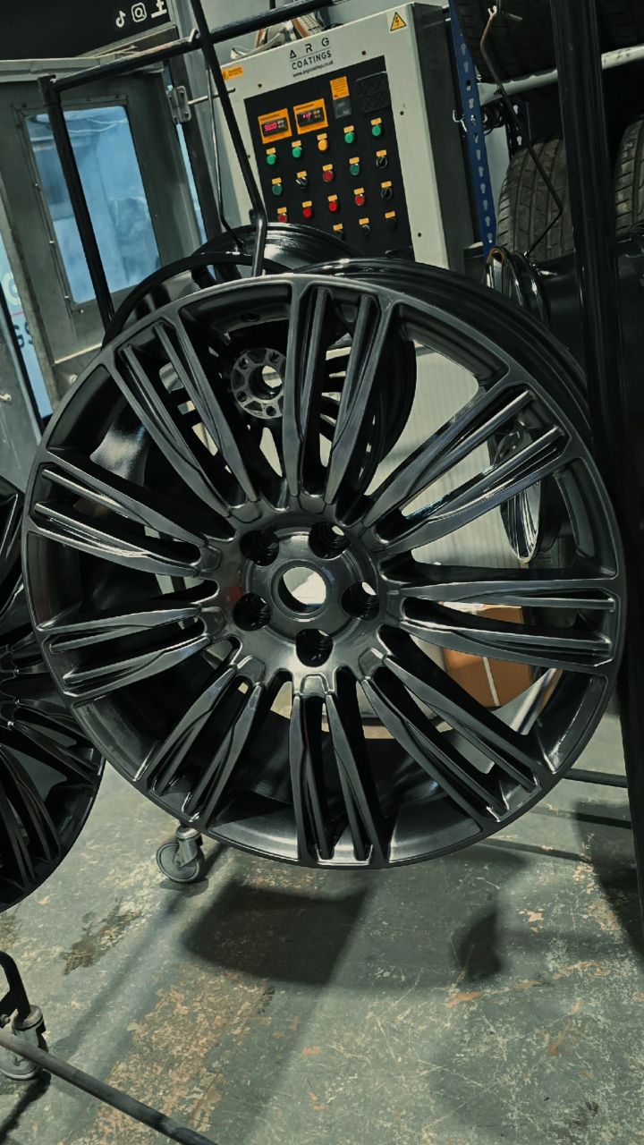 When gloss black just isn’t enough...
This customer wanted something a little different, a finish that still keeps the premium look, but with more depth and attitude. The result? A custom dark tint over gloss black, giving these wheels a subtle smoked chrome effect that changes with the light.
If you’re bored of the usual black-on-black look, we can help you create something bespoke that still looks factory fresh.
📍 ARG Coatings, Darlington
🔧 Alloy wheel refurbishment | Custom finishes | Powder coating
#ARGCoatings #CustomWheels #RangeRover #PowderCoating #WheelRefurb