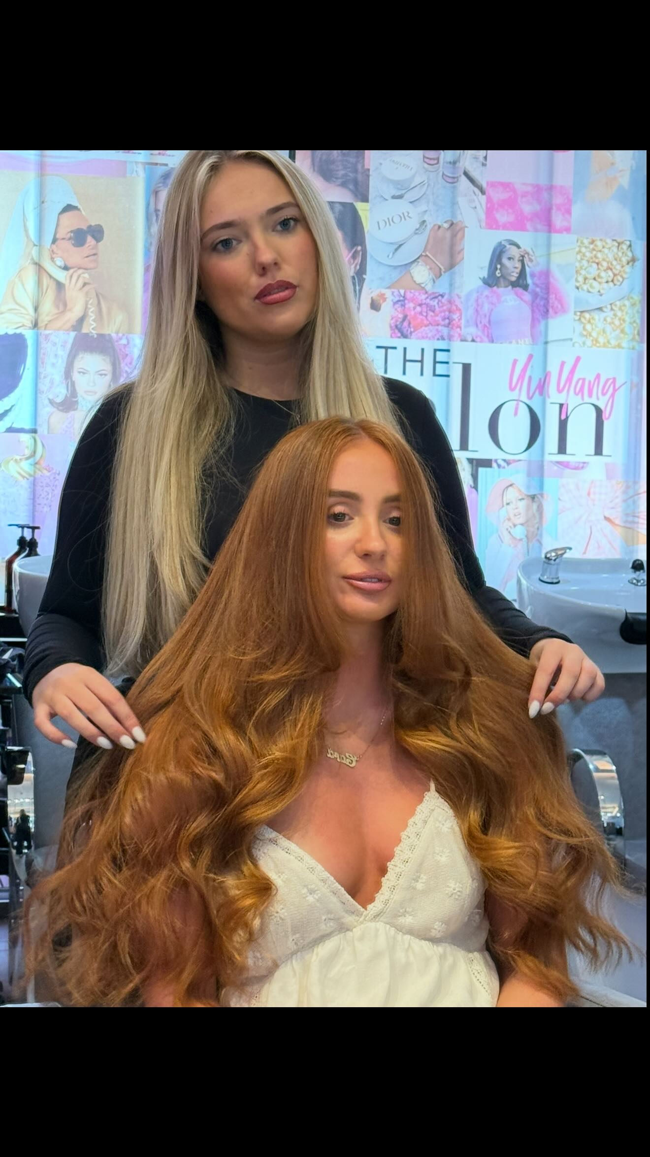 🚗💖 A day in the life at The Salon Dubai – Al Wasl branch! 💇♀️✨
Join us behind the scenes with our talented stylist Tiah, creating fresh new looks and unforgettable vibes ✂️ — plus, we’re taking the drone out for a spin around our iconic pink car! 🎥💗
From stylish cuts to creative energy, every day at The Salon Dubai is full of beauty, passion, and a touch of glam ✨
With 12 locations across Dubai, your perfect hair day is always within reach 🤍
#TheSalonDubai #AlWaslBranch #DubaiSalon #HairByTiah #DubaiHair #SalonLife #BehindTheChair #TeamTSD #PinkCarMoments