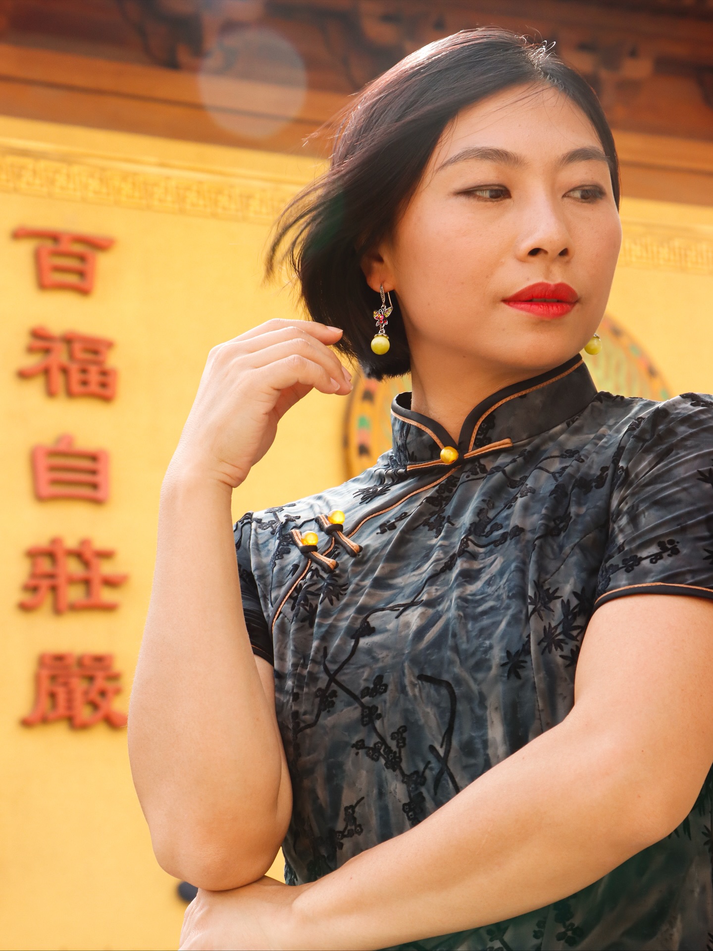 Las calles de Sanghai enmarcando la belleza la maga @violeta_zheng 🪄
#sanghai #sesionesenlacalle #sesiondefotos #magia