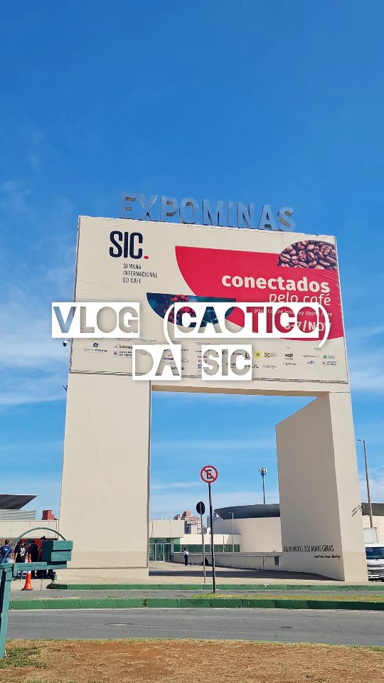 Vlog um tanto caótico (pra variar) da SIC! Se quiserem mais vídeos e detalhes confiram o meu novo destaque.