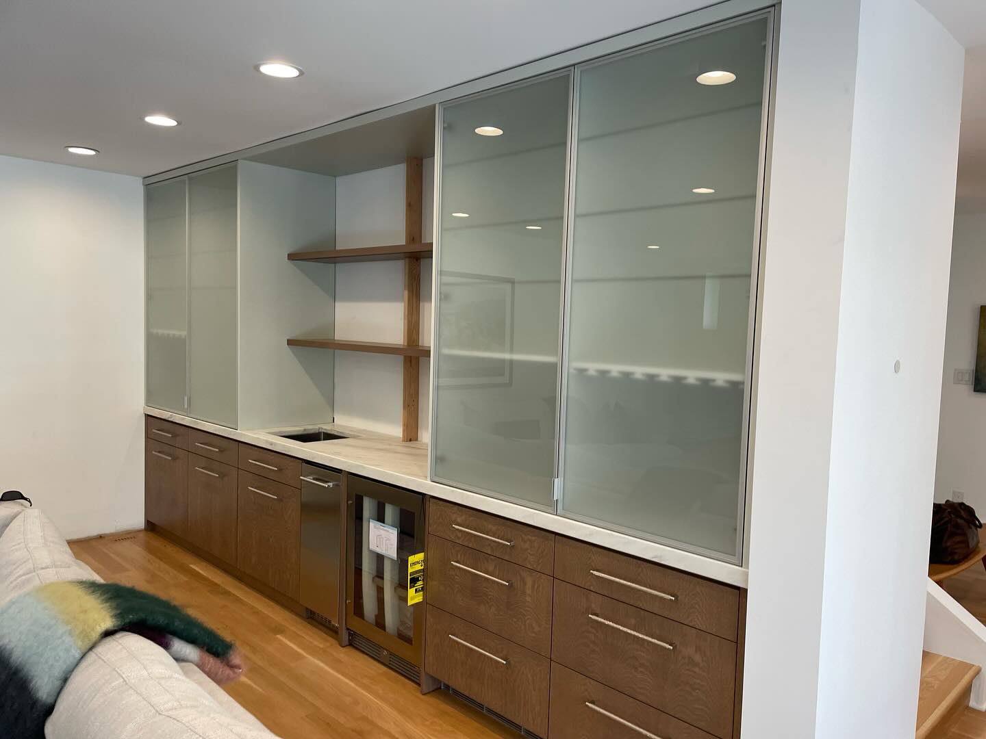 ~Boni
-
Design by @tmccnj
Fabrication by @tmccnj
Install by @grand.trim - @tmccnj
-
-
-
#residential #customwoodworking #customfinish #home @tmccnj