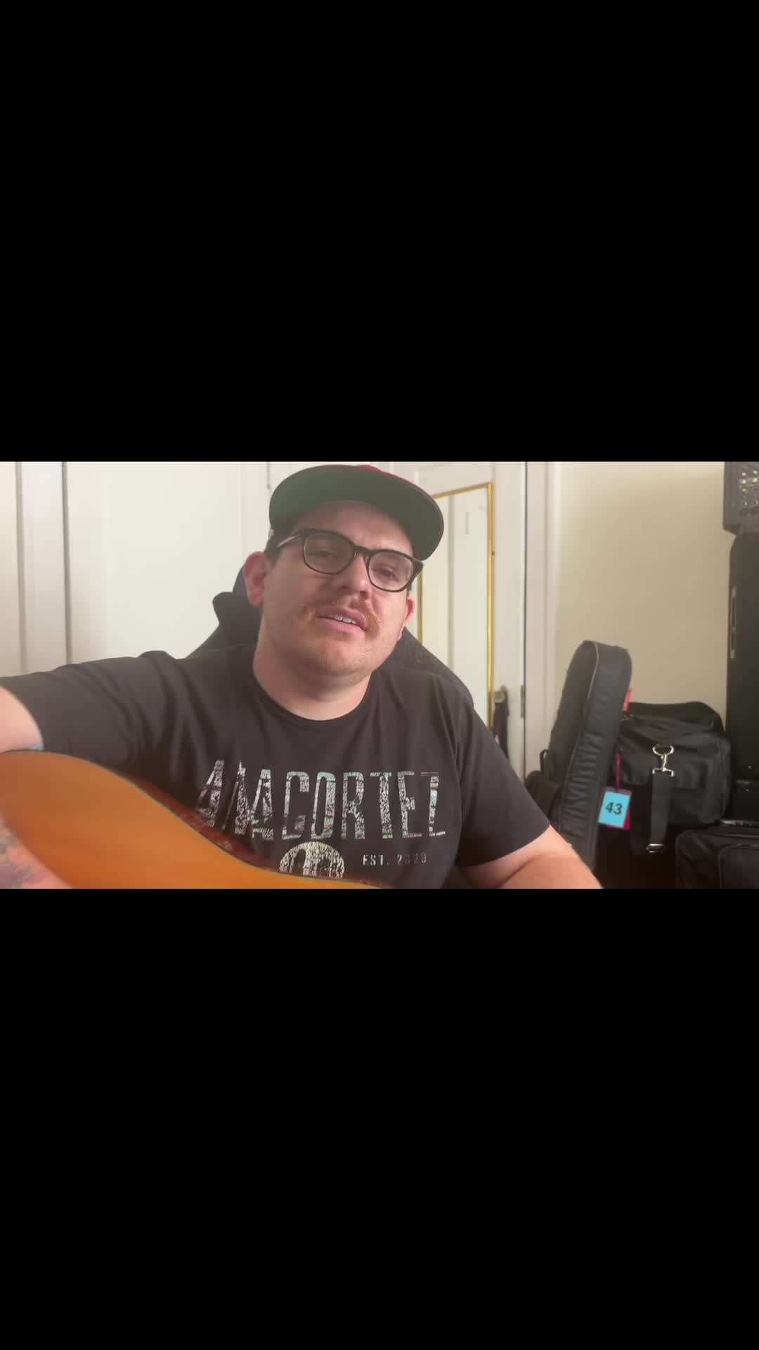 Catch Benzo performing live at the Victorian Troy Stoll on December 7th!
Follow him on IG ➡️ @benzoleski #troyvictorianstroll #stroll #TroyNY