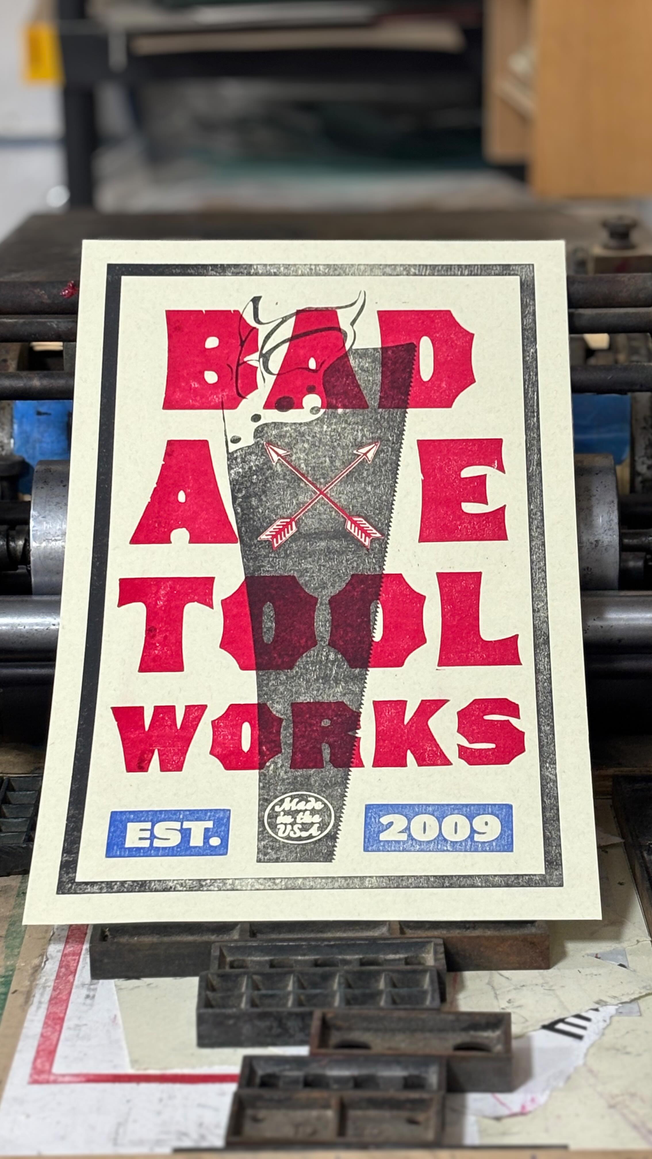 After multiple delays, I present the Bad Axe prints.
A 3 block print, forcing me to focus and get a little better at this printing thing.
#letterpress #badaxetoolworks #speedballart #flexcut_tools #blickartmaterials #frenchpaperco #avidcnc #imake