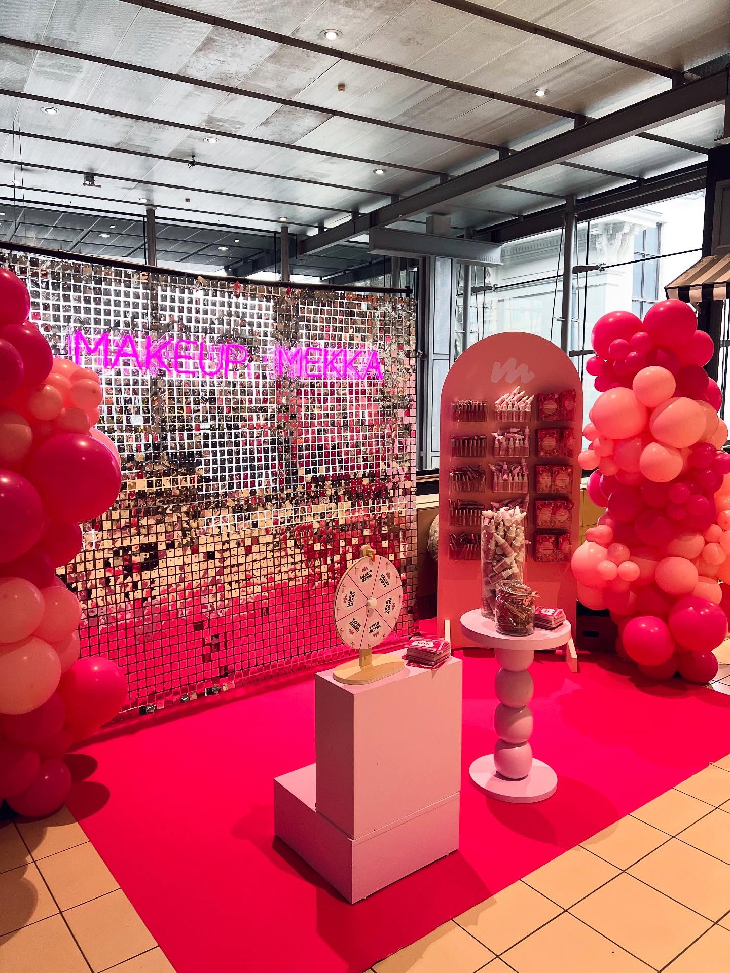 I dag er det Singles Day! 💕
Vi markerte dagen allerede forrige uke med en morsom sampling for Makeup Mekka 💄