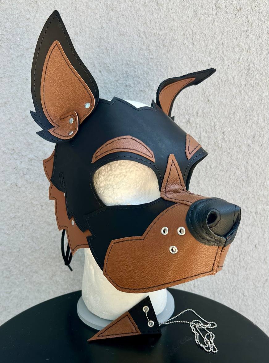 Partial Custom Australian Heeler hood for Ephedra! 🔥
www.scrapyardleather.com
#scrapyardleather #scrapyardlthr #puppiesofinstagram #puppyplay #pupplay #puppyplaycommunity #humanpup #lgbtq🌈 #humanpuppyplay #lgbtq #pups #puppyplaygear #puppyplaybdsm #puppyplaytime #petplay #humanpetplay #furries #furryfandom