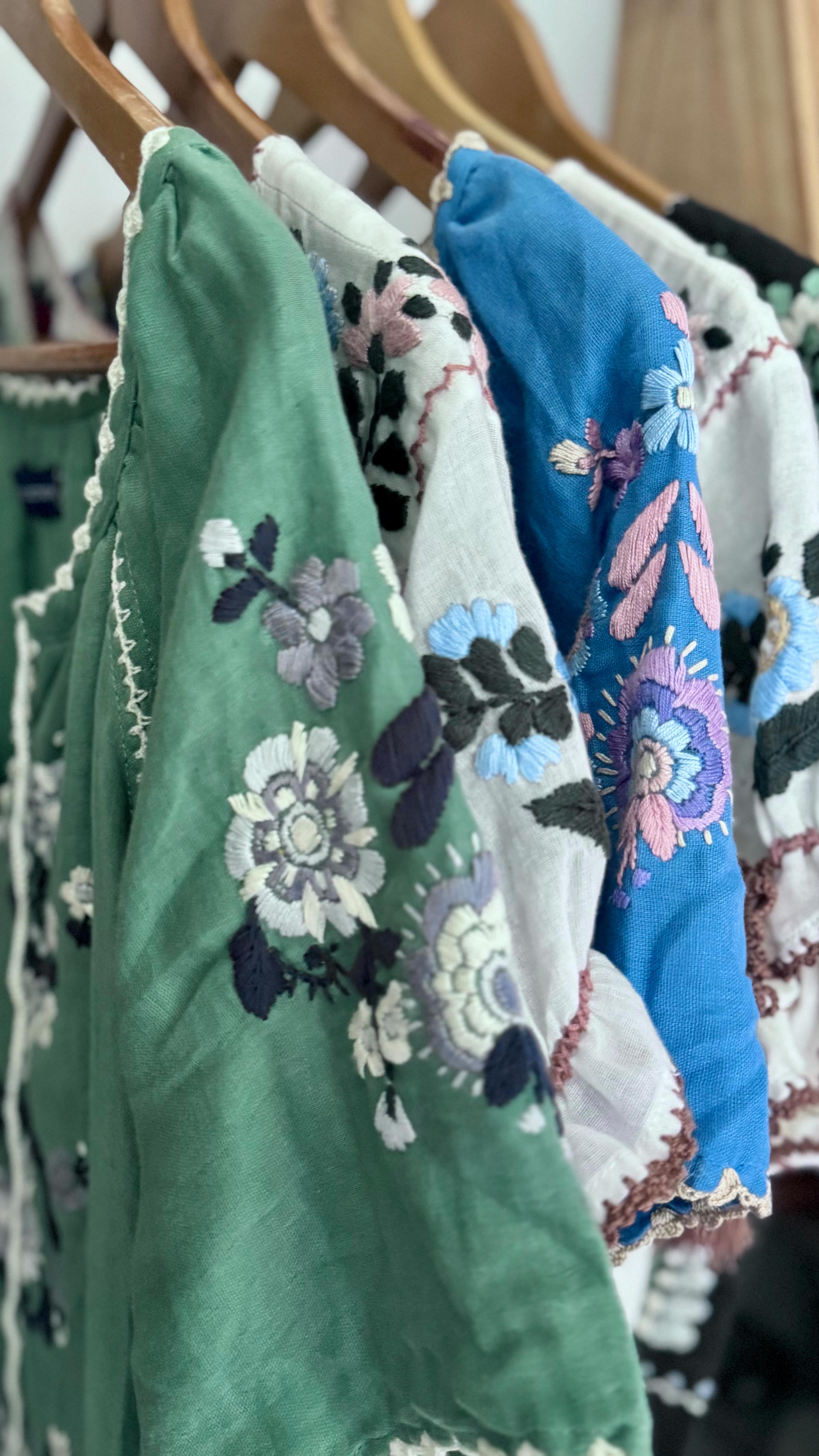 Our second last FOLK drop for 2025 is happening tomorrow morning, 11/11 at 9am AEDT…. Please note this is the VERY LAST Embroidery DRESS drop for the year so if you are wanting a Summery Folk Dress, do not miss out on this launch! ❤️🙏🫶
.
.
.
.
.
.
.
.
.
.
#fleetwoodcollection #slowfashion #sustainablefashion #fashion #handembroidery #folkembroidery #folkvibes #bohemianfashion #artisanmade #embroideredclothing #smallbusiness #vintagevibes