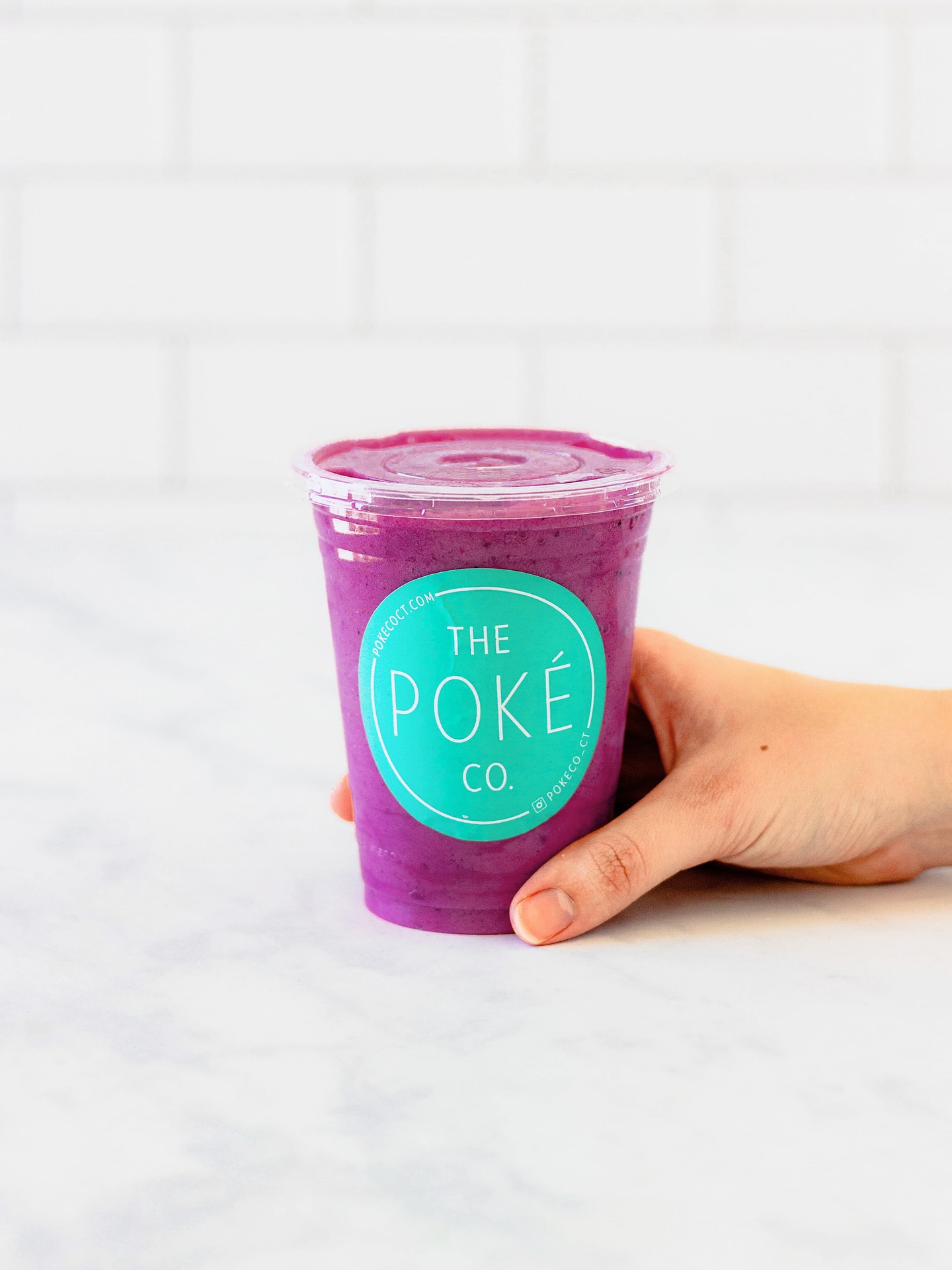 Flavourful, colourful and dairy-free if you please. 🌈✨
#capetownsmoothiespots #capetownrestaurants #freshsmoothies