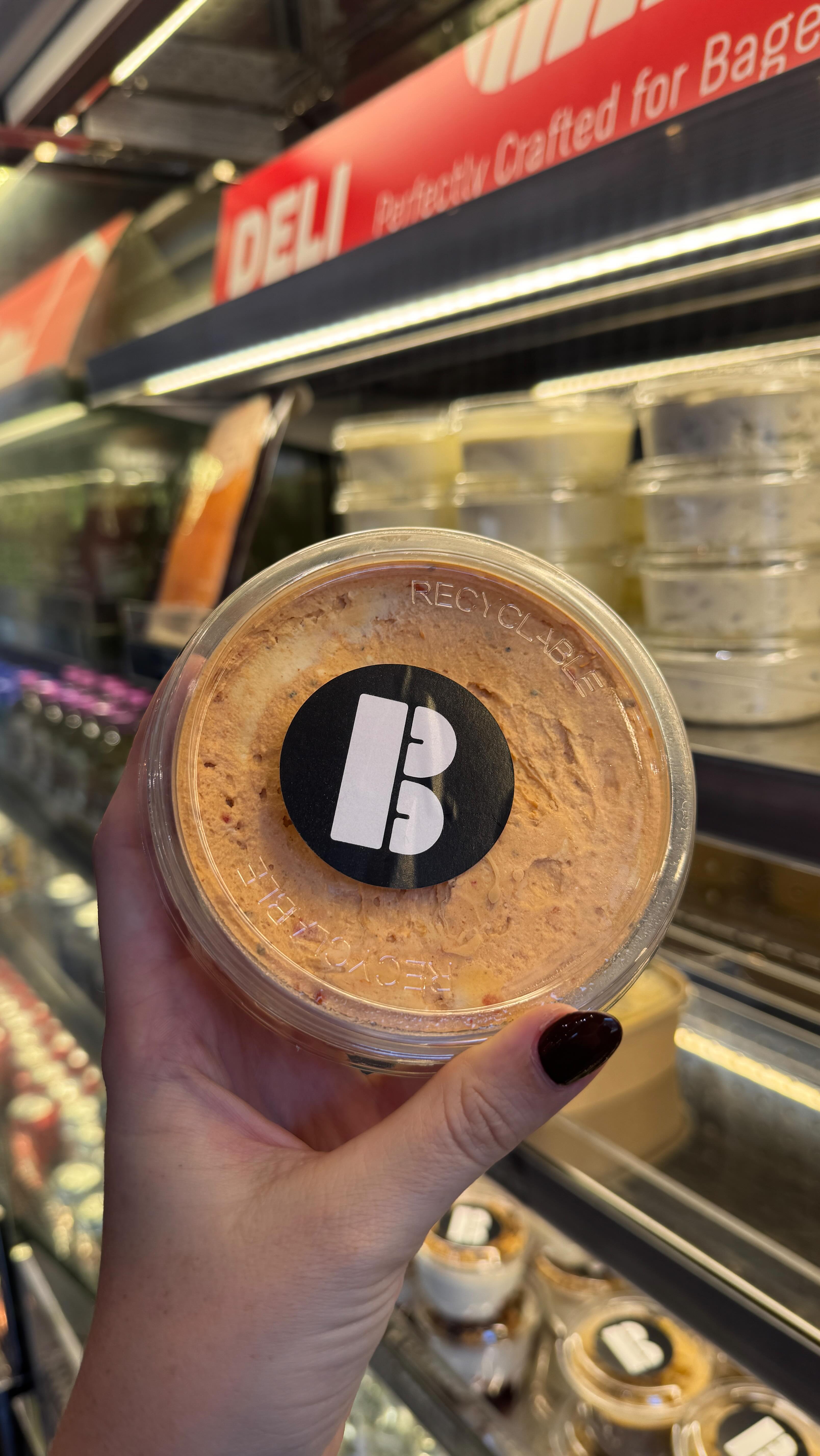 Have you tried our Louisiana Tofu bagel yet? Cause it’s one of our teams favourite⭐️
#bagelshop #londonbagels #bestbagellondon #bagelshoplondon