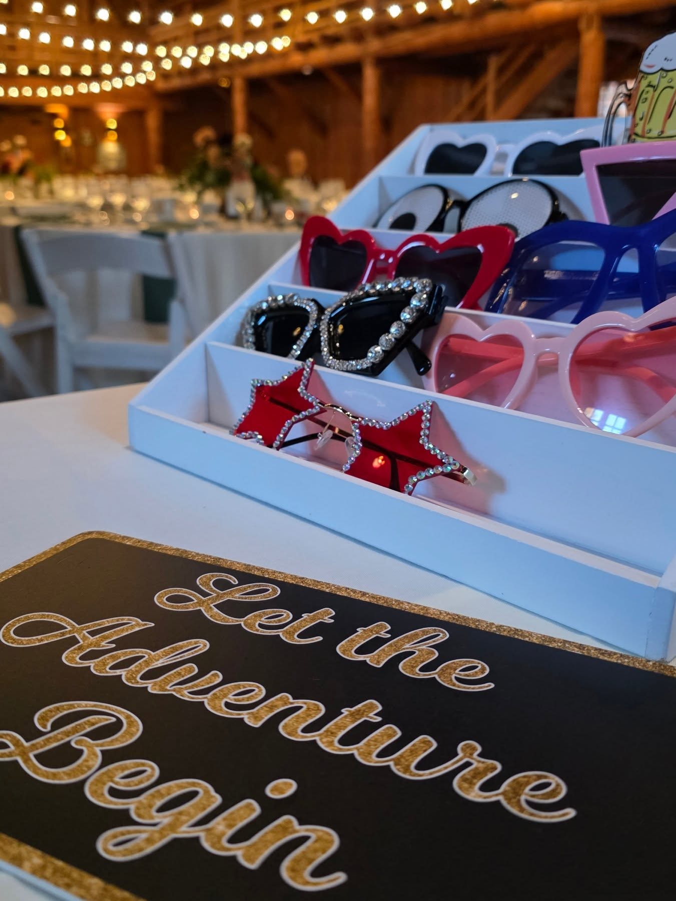 Falling in love all over again, forever! We just love fall Weddings.
Vendor List: Planner: @amandaclaire.co
Venue/ Lighting: @sunriverweddings
Beverage & Catering: @sunriver
Hair Stylist: @the garrison collective
Make Up Artist: @kate hana artistry
Florist: @summerrobbinsflowers
Photographer: @juliannebrasher
Videographer: @mikehiattmedia
Dessert: @crumb cakery
DJ/Band: @bendeventsound
PhotoBooth: @adventureboxphotobooth
Couple: @makayla.arvin @ddiaz94