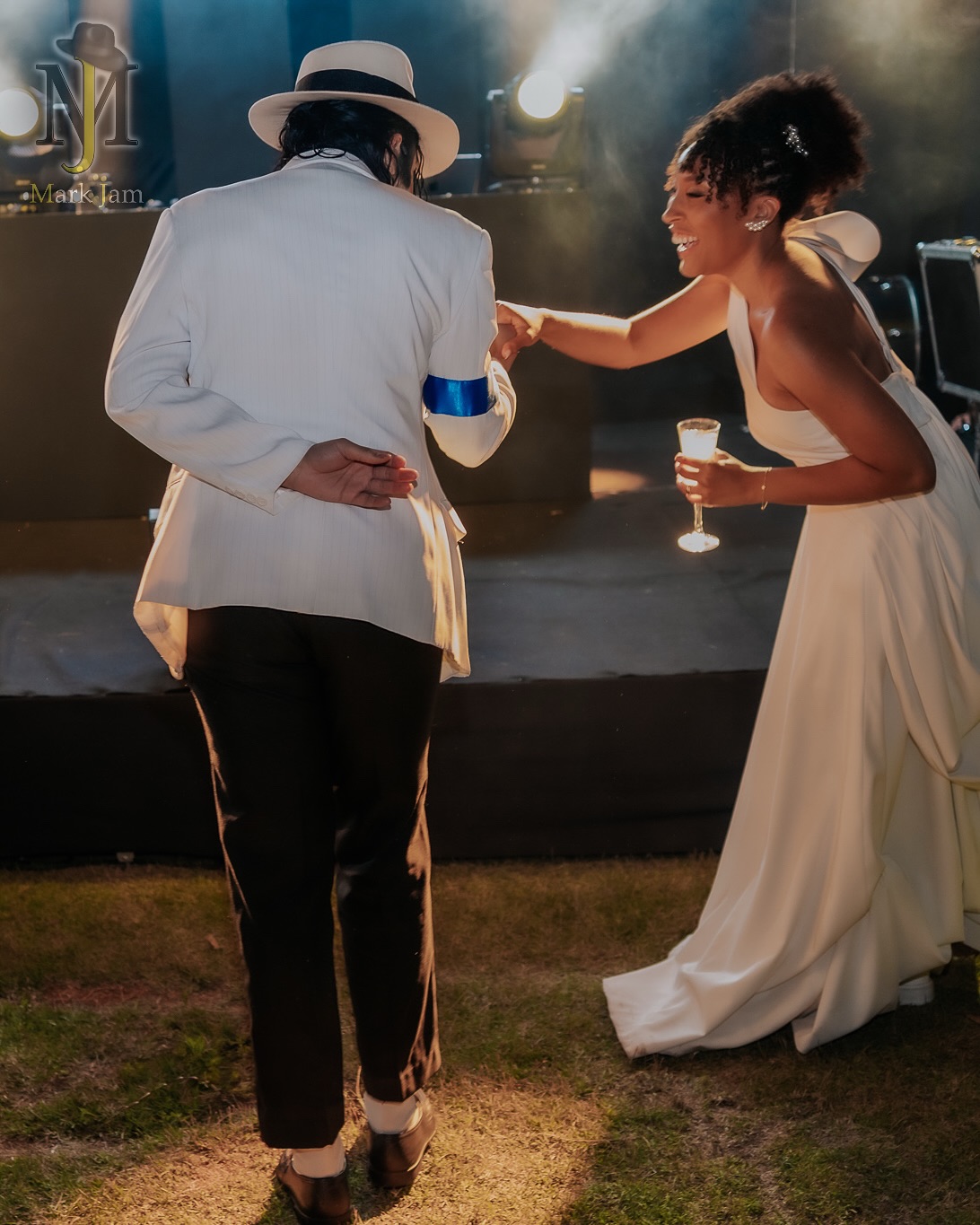 E se liga nessa sequência com esses registros incríveis lá daquele casamento fantástico que tive a honra de fazer parte dos meus amigos @darareeis e @joseaugustodesousagois !! 🔥✨❤️
Comenta aí qual foto você mais gostou 👀
📸 @princyfotografia