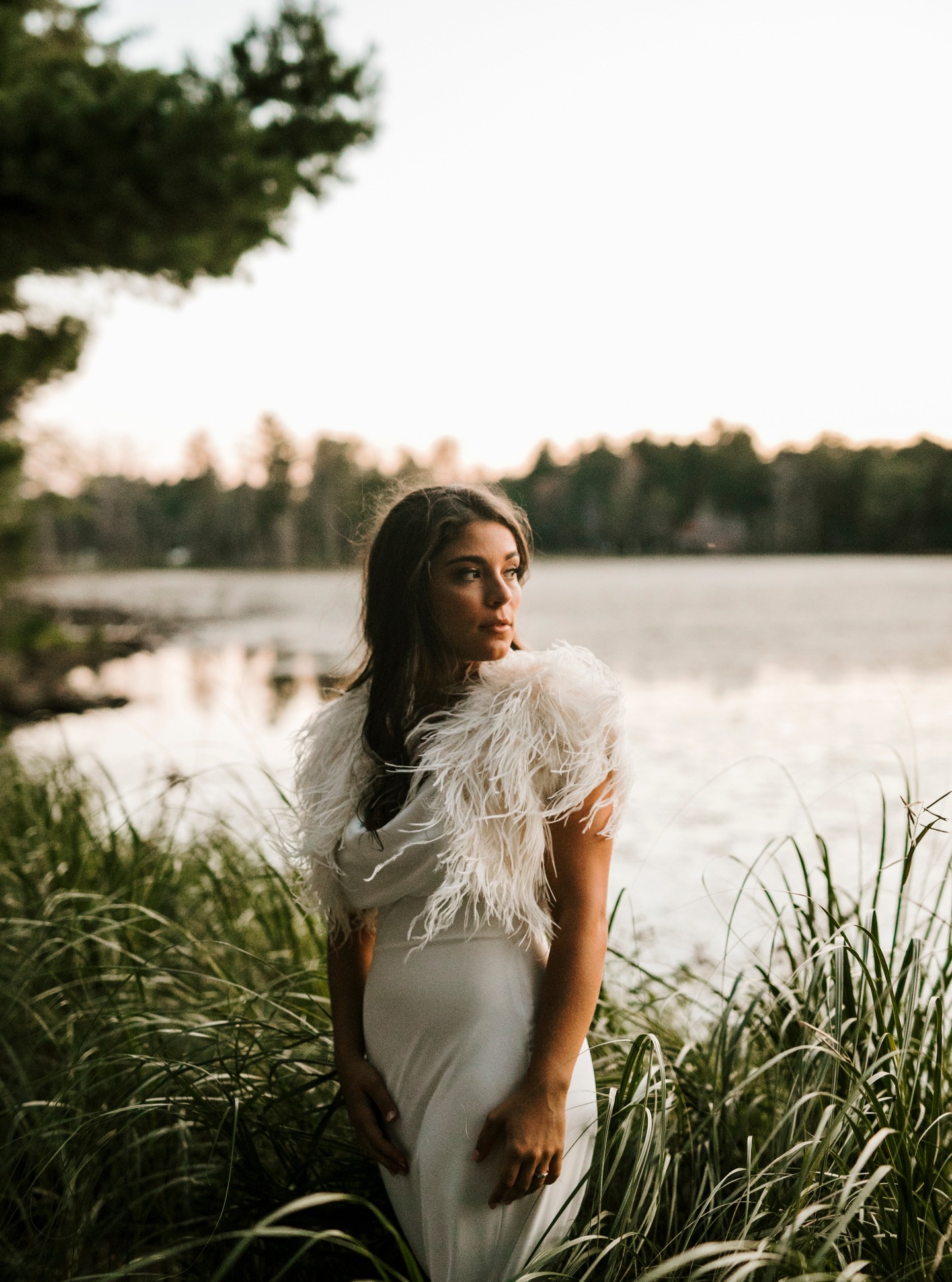 Your wedding photos should make you smile for years. 💕
Wondering when to schedule your trial? We say 6–8 weeks before your wedding. Hair and skin can change, and this ensures your wedding day look matches your trial perfectly.
Soft tousled curls, glowing makeup, and a bridal morning that feels effortless — that’s the DASS Wedding Experience.
#DASSBride
#DASSBridalExperience
#TimelessBridalGlam
#EffortlessElegance
#LuxuryBridalBeauty
#BridalBeautyExperience
#BridalGlamTeam
#BridalHairAndMakeup
#SoftGlamBridalLook
#ModernRomanticBride