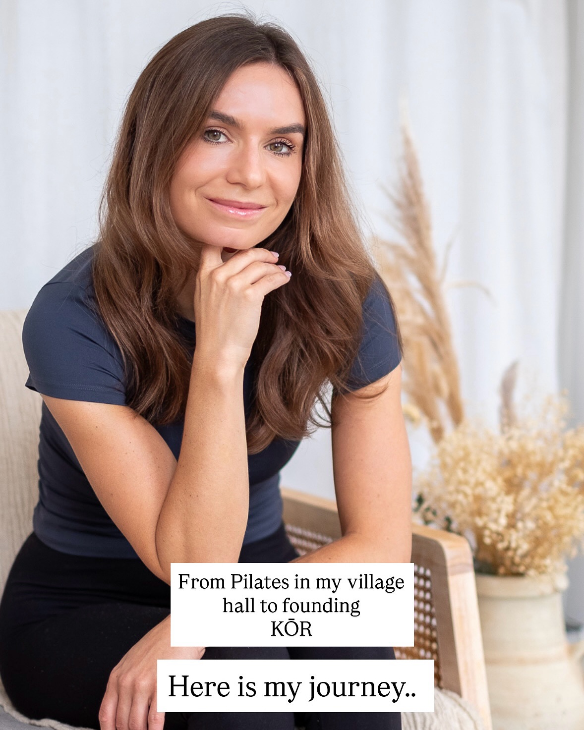 Practicing for twenty years.
Teaching for eleven.
I am so excited to share my passion with this wonderful community.
Lots of love,
Laura xx