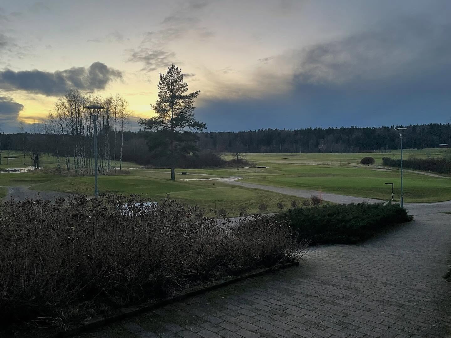 Alkuillan tilanne. Klo 16.18 +2 C