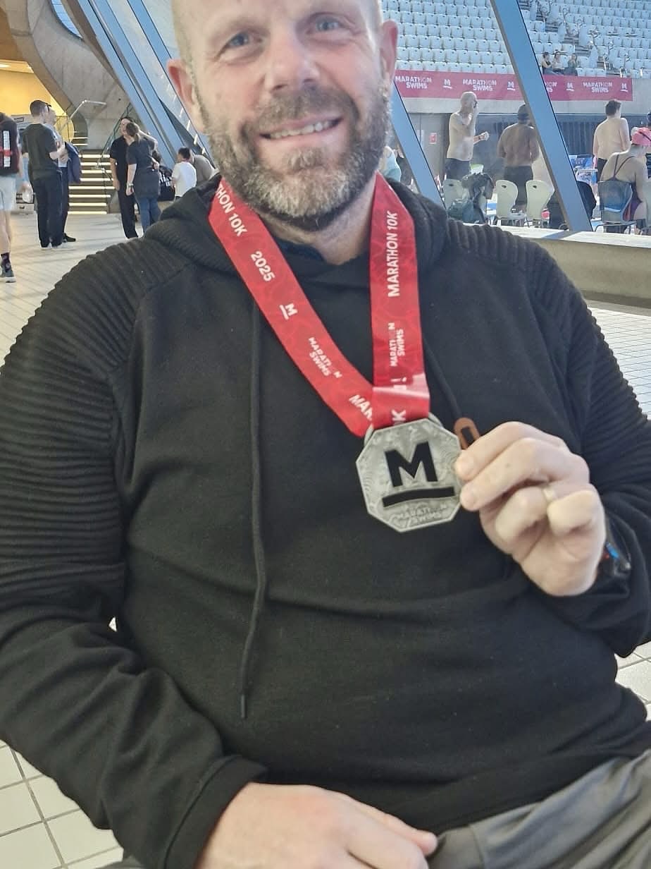 A big medal Monday shoutout to these two for this weekends events.
First up @mr_steve_gallant completed his marathon 10k swim at the London aquatics centre 🏊♂️
Next, we had @michaeldempster82 racing and completing the Ironman World 70.3 Championships in Marbella, Spain. 💪
Congratulations and great work both of you!
#swimbikerun #70.3worldchamps #ironman70.3 #10kswim #marathonswim
Team: @jon_warren_tri @sunshine_nutrition_ @aspiresportpsych_pt @kp_trail_adventures
Partners: @youngagain_cycles @otesportsgb @nrgchains @rideparcours @zone3official @bikeboxalan @completephysio @nopinz @thealtitutecentre @evolve.aero